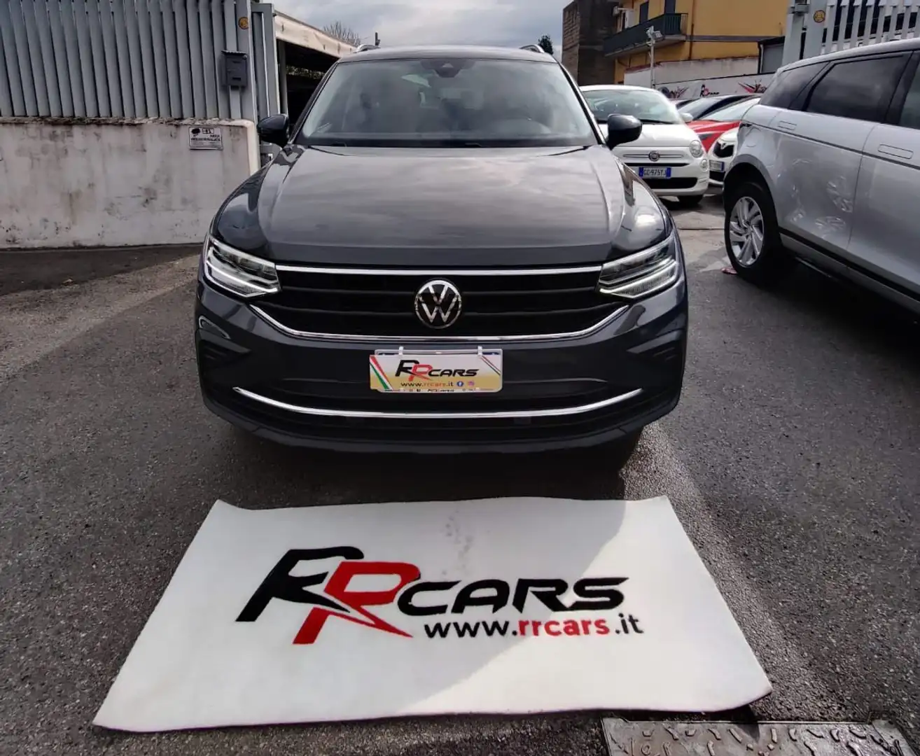 Volkswagen Tiguan Tiguan 2.0 tdi Elegance 4motion 150cv dsg Grigio - 2