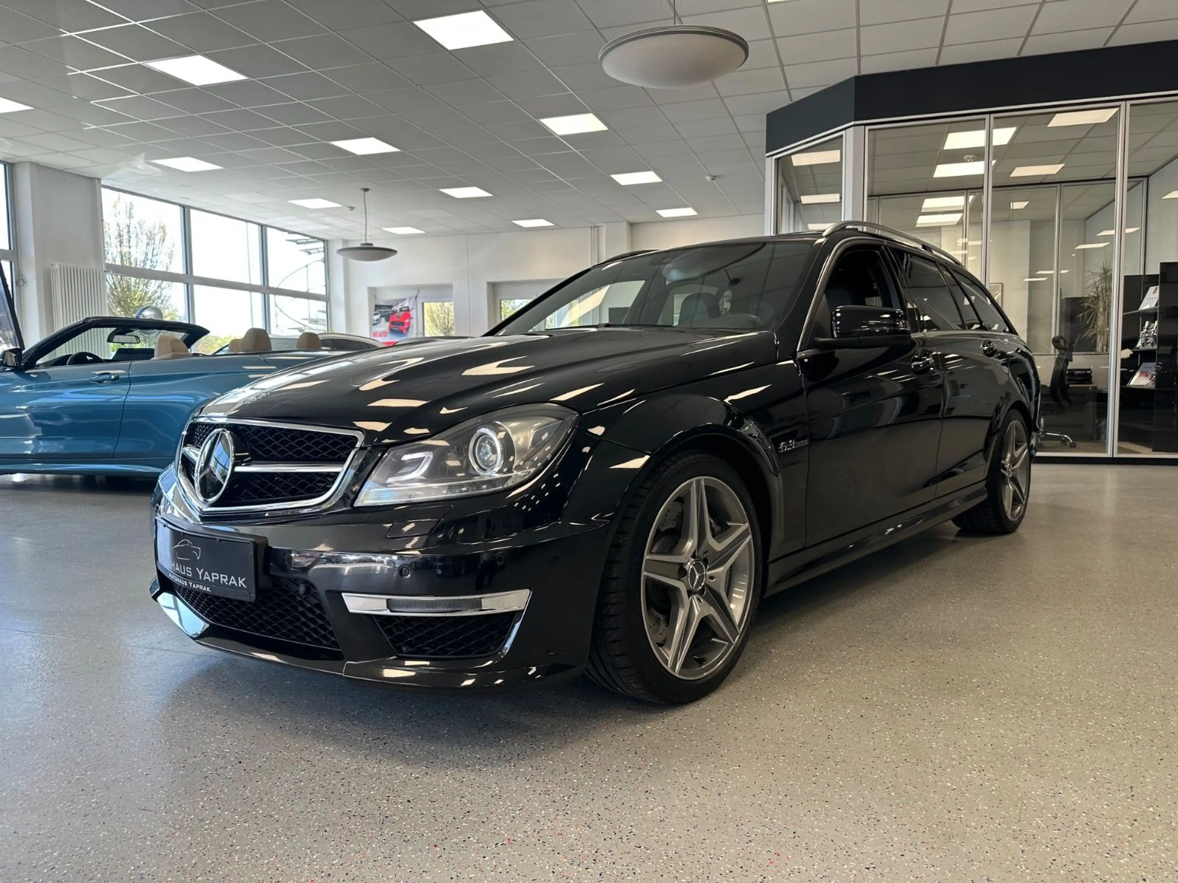 Mercedes-Benz C 63 AMG |MB S.heft|Einmalig|Unfallfrei|Inspek. — photo 5