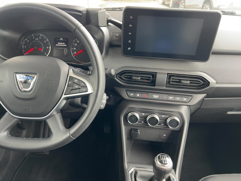 Dacia Jogger Extreme+ TCe 100 ECO-G SHZ Rückfahrkamera — photo 12