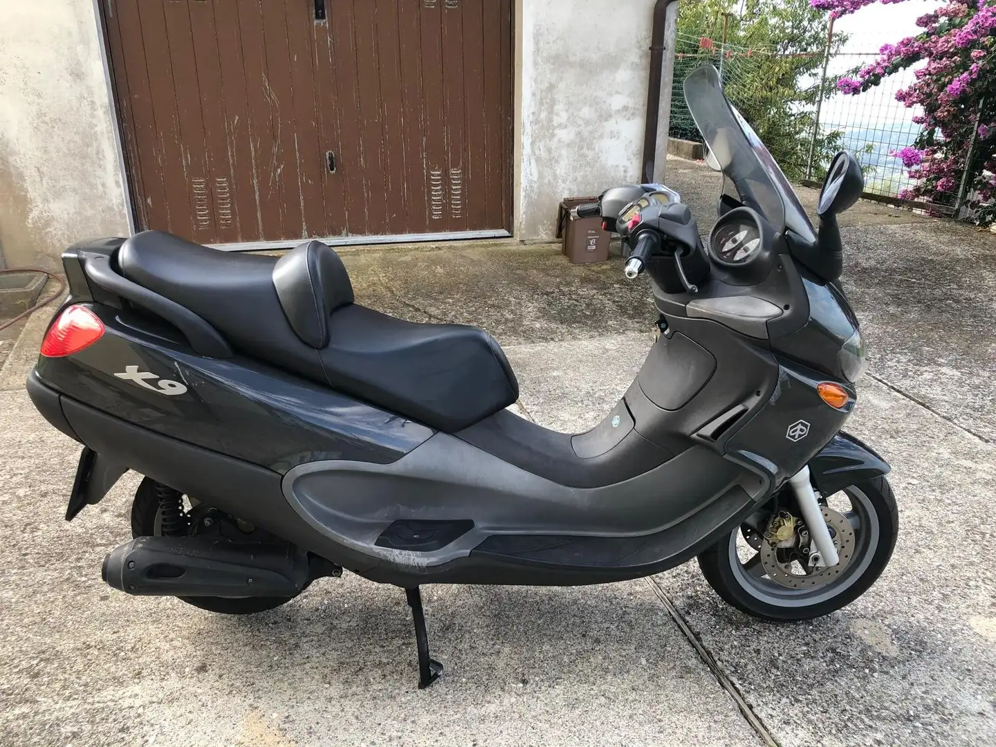 Piaggio X 9 250 motore Honda Zwart - 2
