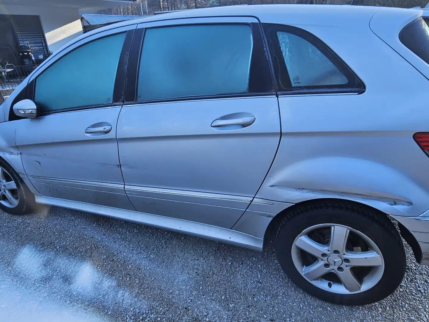 Mercedes-Benz B 180 Mercedes-Benz B-Klasse Mercedes-Benz B 180 CDI Aut Grau - 1