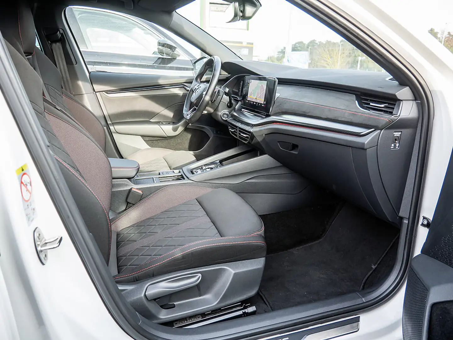 Skoda Octavia Combi RS 2.0 TDI 4x4 AHK ACC HUD LED Weiß - 2