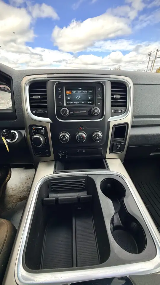 RAM 1500 снимка RAM 1500