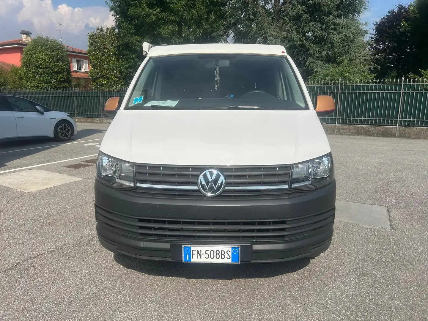 Volkswagen T6 Caravelle trendline simil California Bianco - 2
