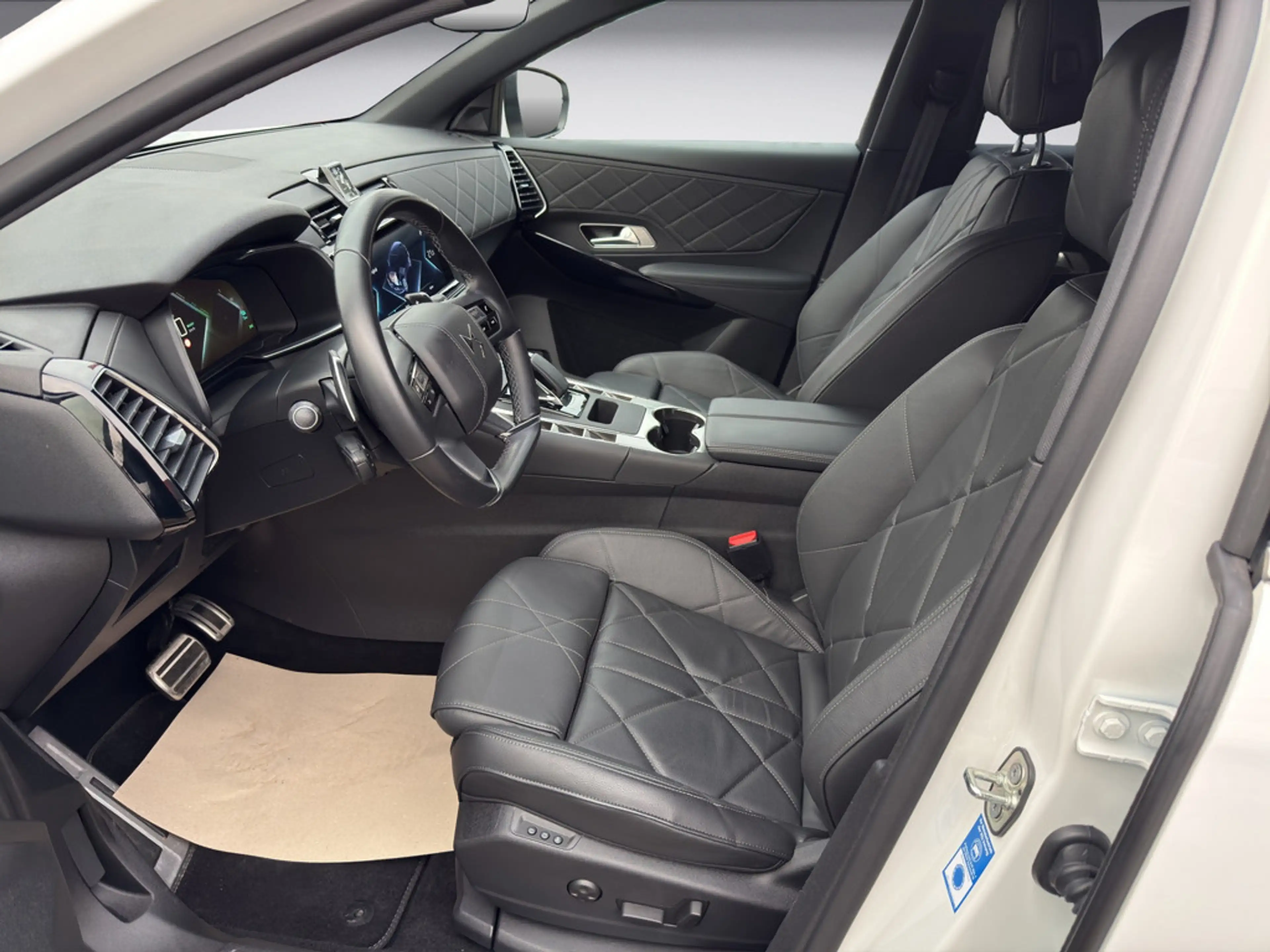 DS Automobiles DS 7 1.6 E-Tense 225 Grand Chic Leder & Kamer — photo 10