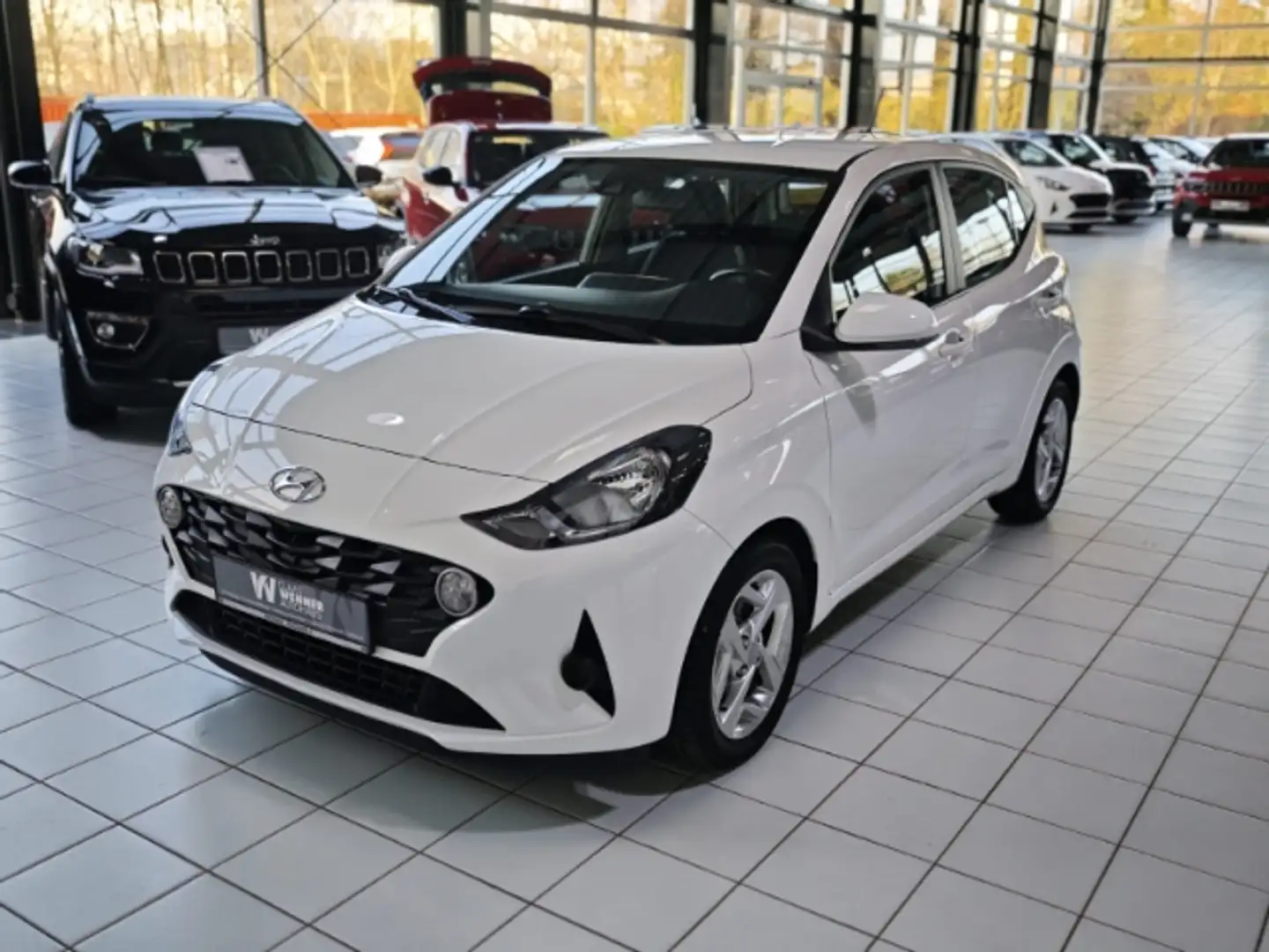 Hyundai i10 Hyundai i 10 (MJ22) 1.0 Benzin A/T Trend Apple Car Bianco - 2