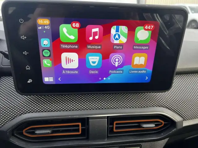 Dacia Sandero view 10