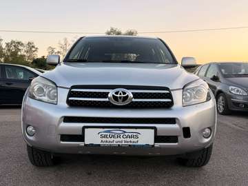 RAV4 2,2 D-4D 180 4WD