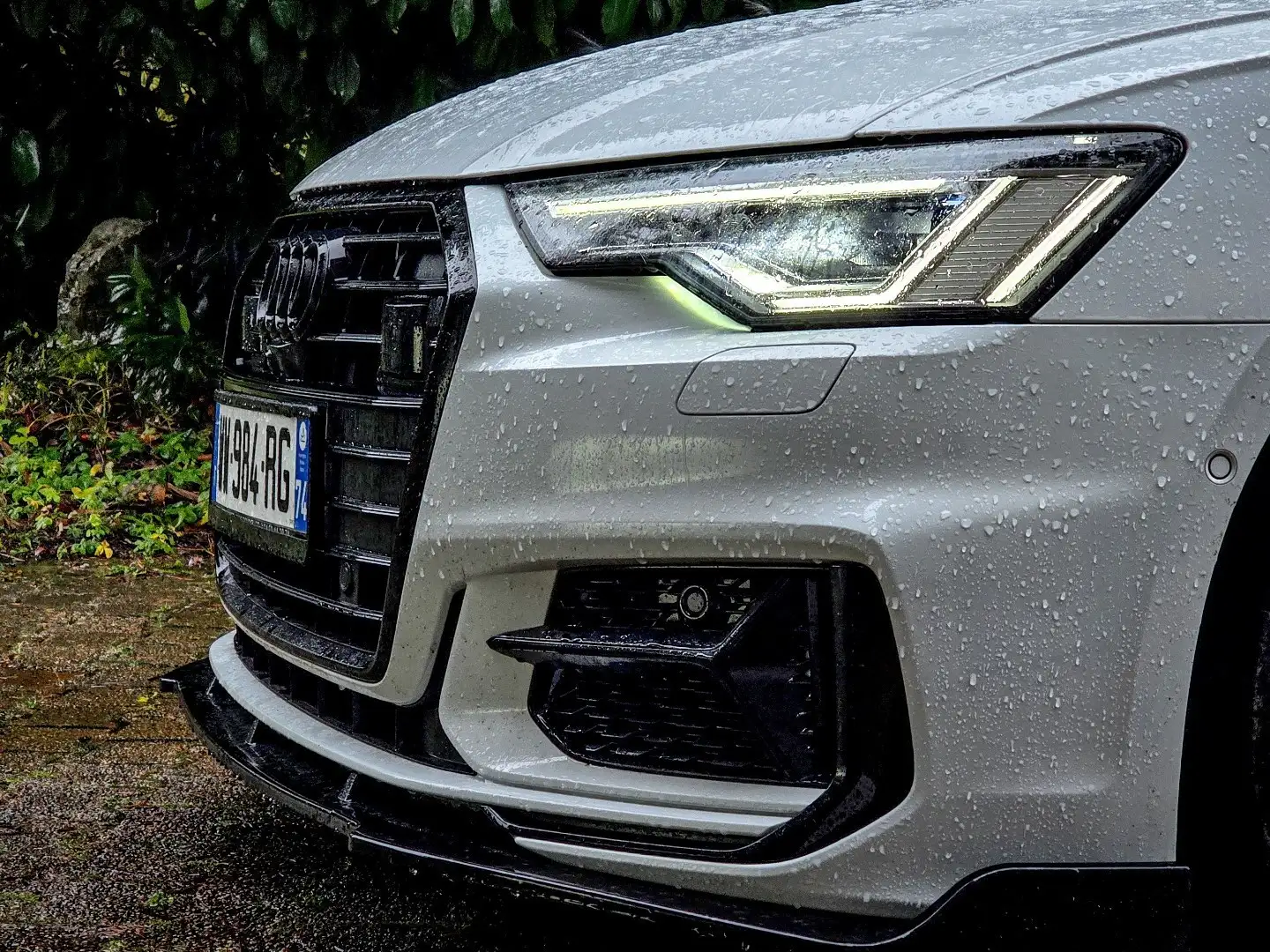 Audi A6 Avant 55 TFSIe 367 ch S tronic 7 Quattro Competiti Blanc - 2