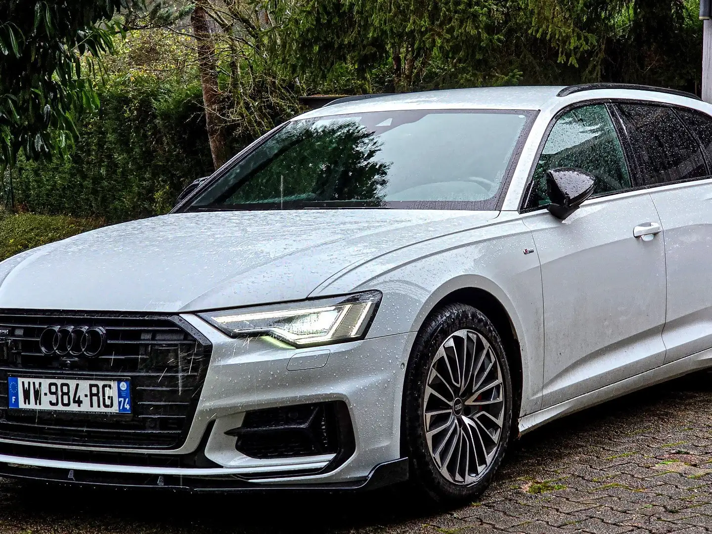 Audi A6 Avant 55 TFSIe 367 ch S tronic 7 Quattro Competiti Blanc - 1