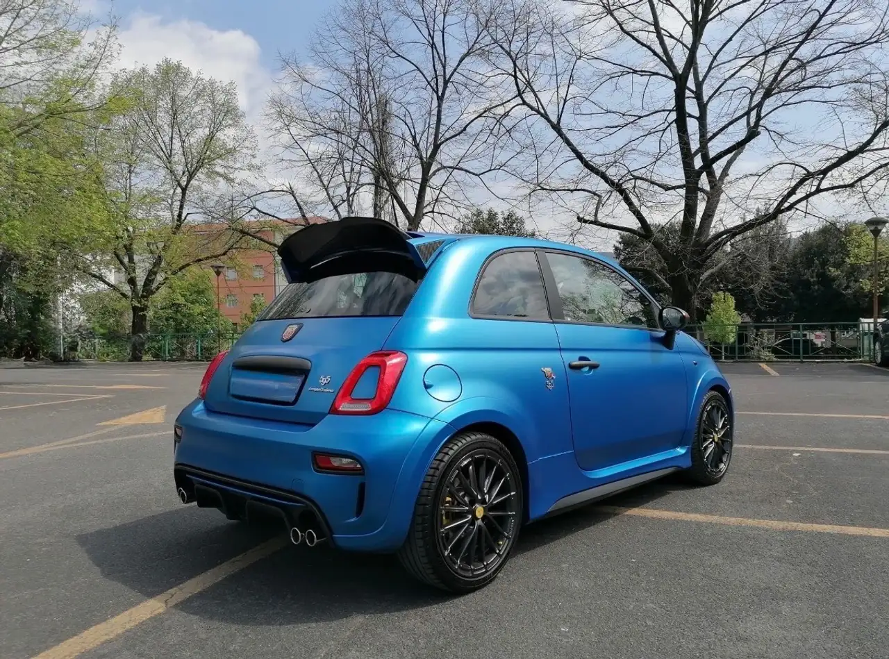 Abarth 595 Competizione 2021