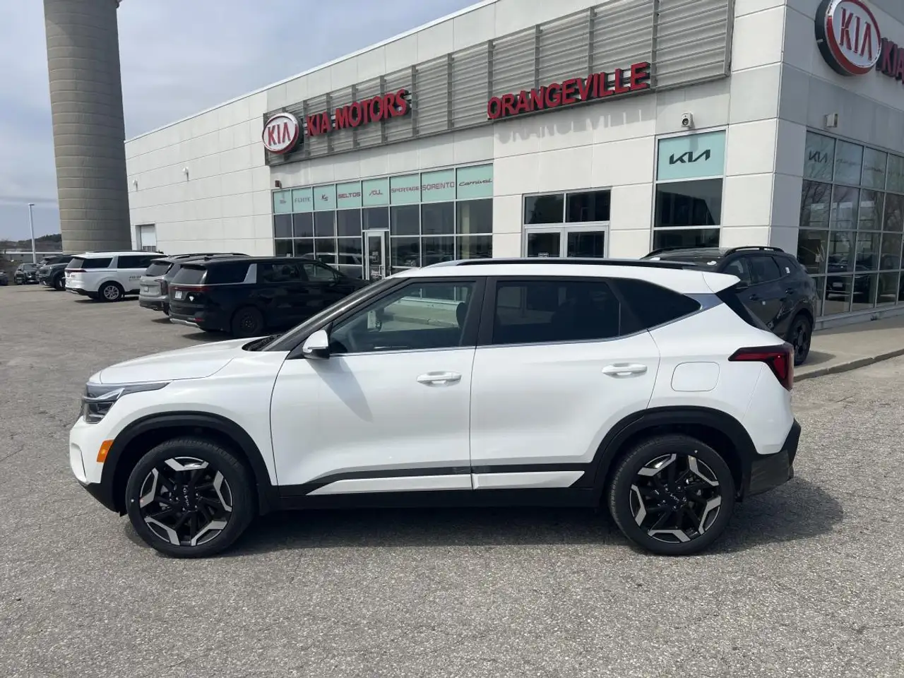 Kia Seltos снимка Kia Seltos