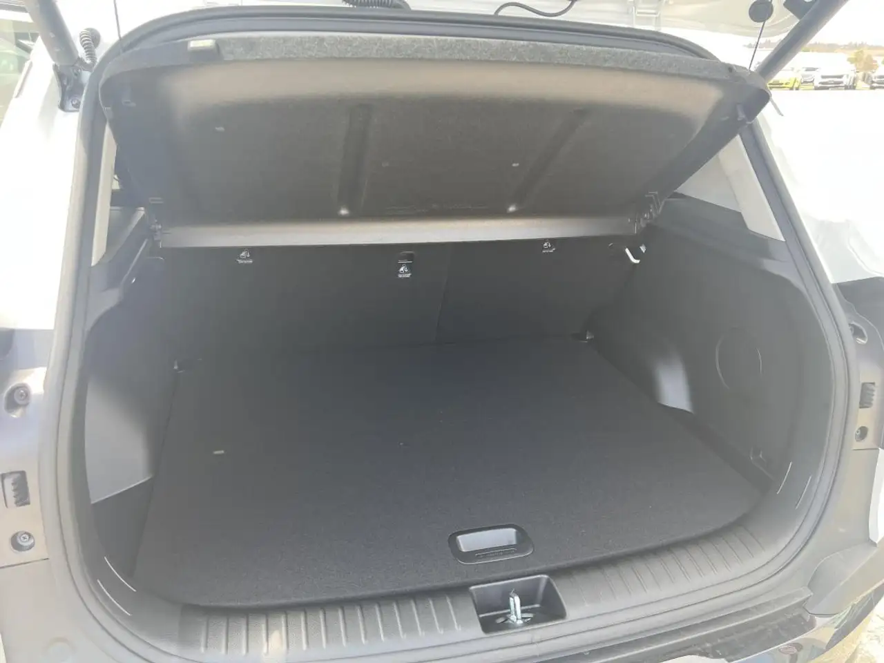 Kia Seltos снимка Kia Seltos