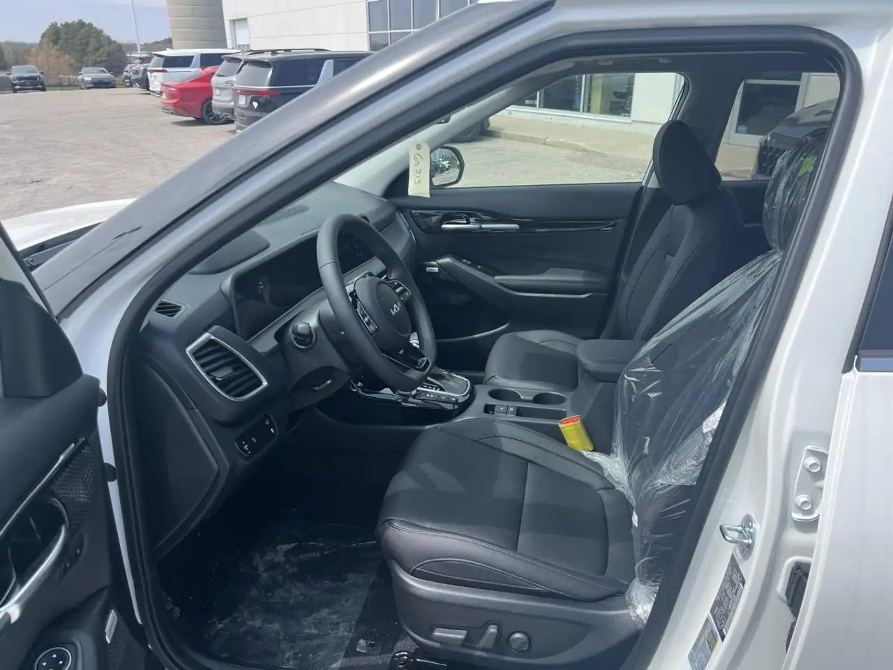 Kia Seltos снимка Kia Seltos