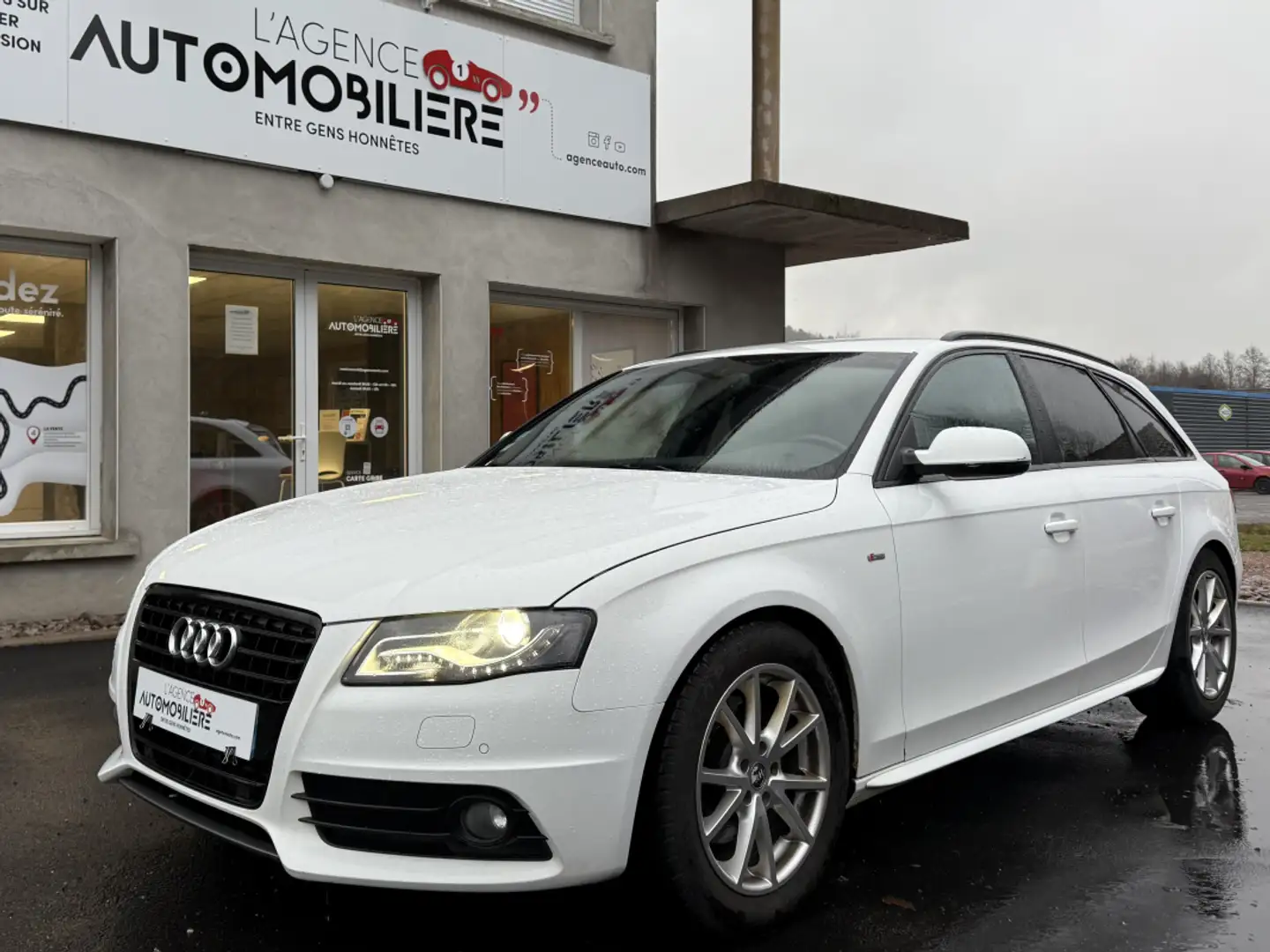 Audi A4 allroad 2.0 TFSi 16V 179 cv Série 3 Phase 2 Sline + Blanc - 1