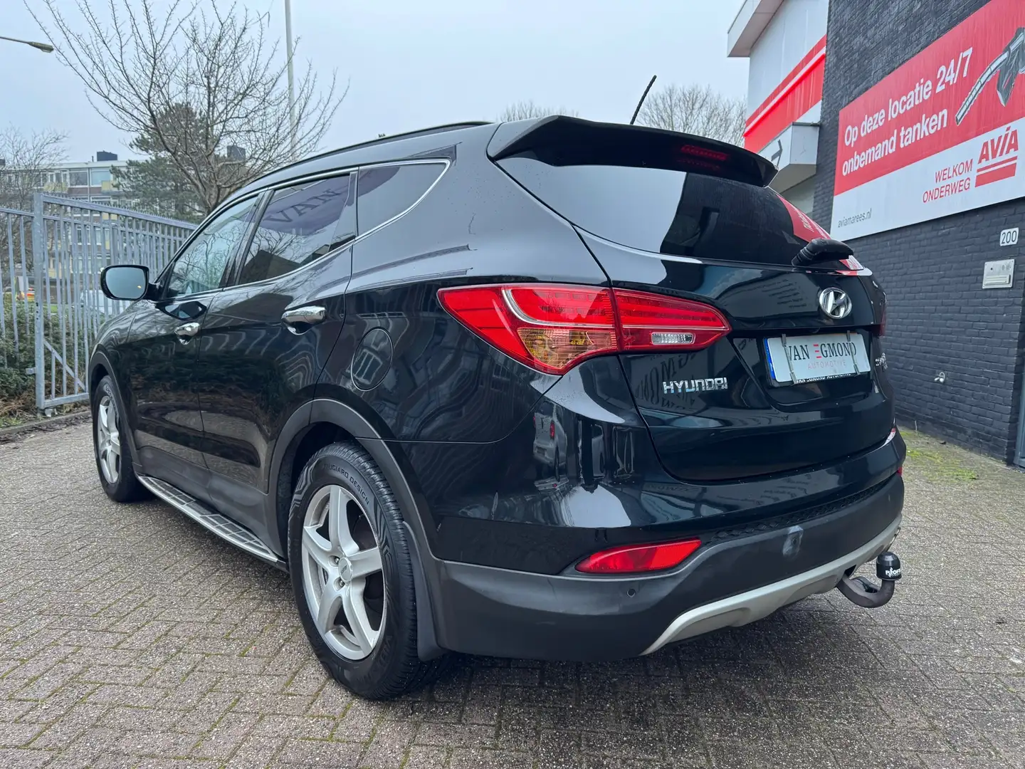 Hyundai SANTA FE 2.4i GDI 4WD i-Catcher 7p. Schwarz - 2