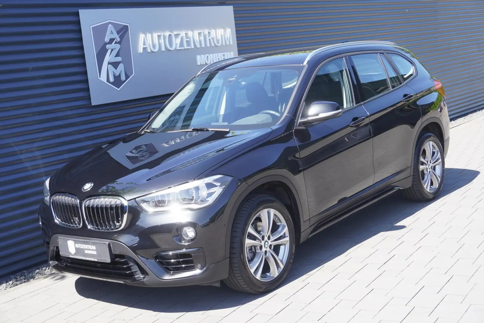BMW X1 sDrive18i SPORT-LINE|NAVI|LED|AHK|SPORTSITZE| Schwarz - 2