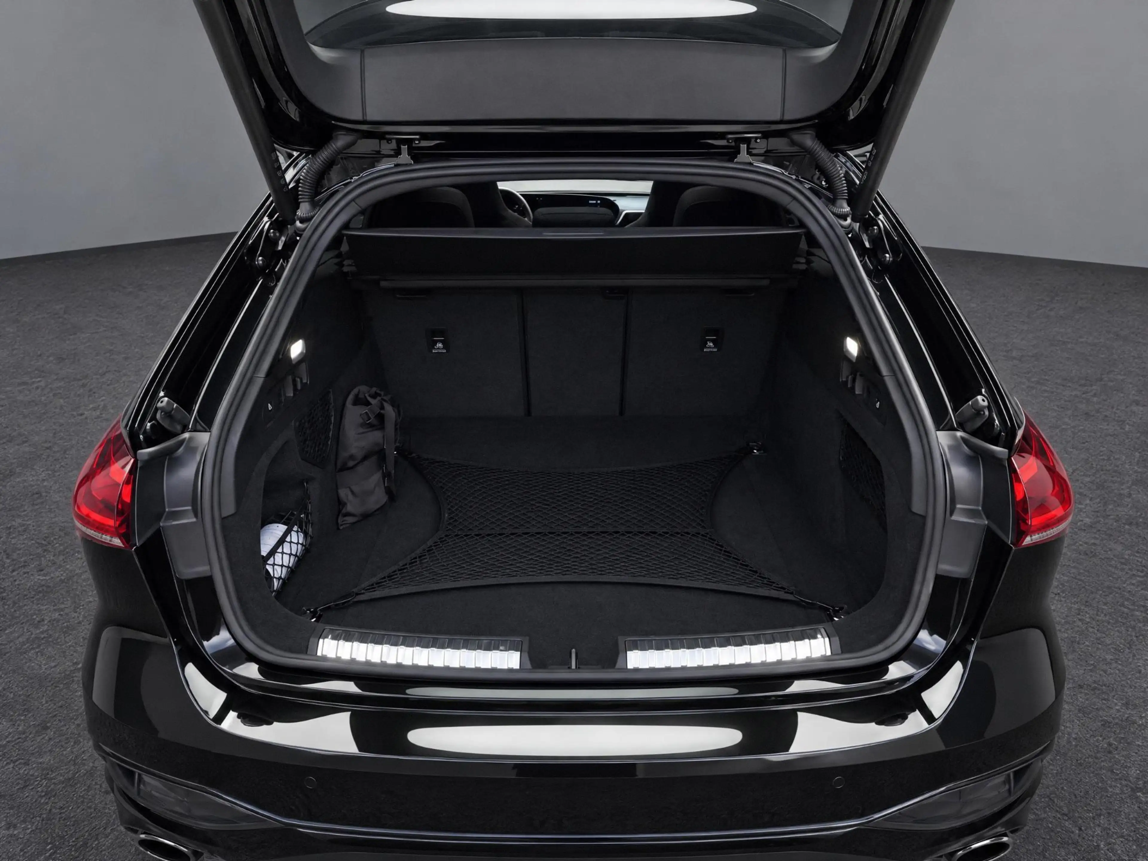 Audi S5 Avant 3.0 TFSI 367pk quattro 50 year edition · 360 — photo 8