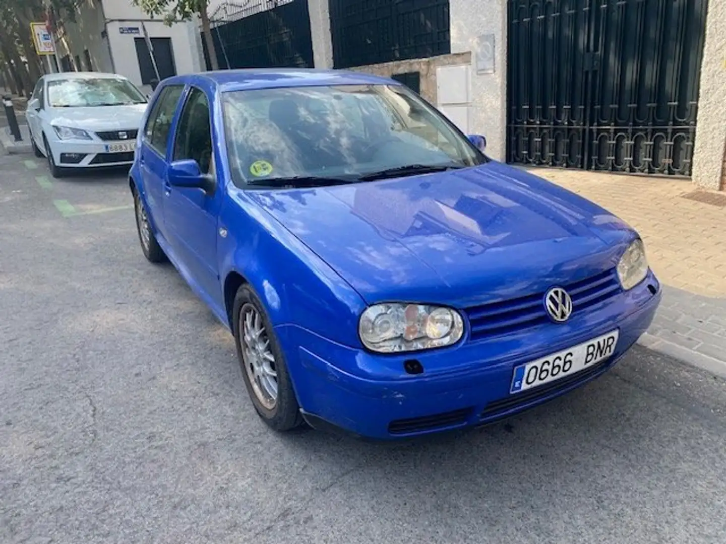 Volkswagen Golf GTI Golf 1.8 GTI T Edición Especial 150 GTI Синій - 1