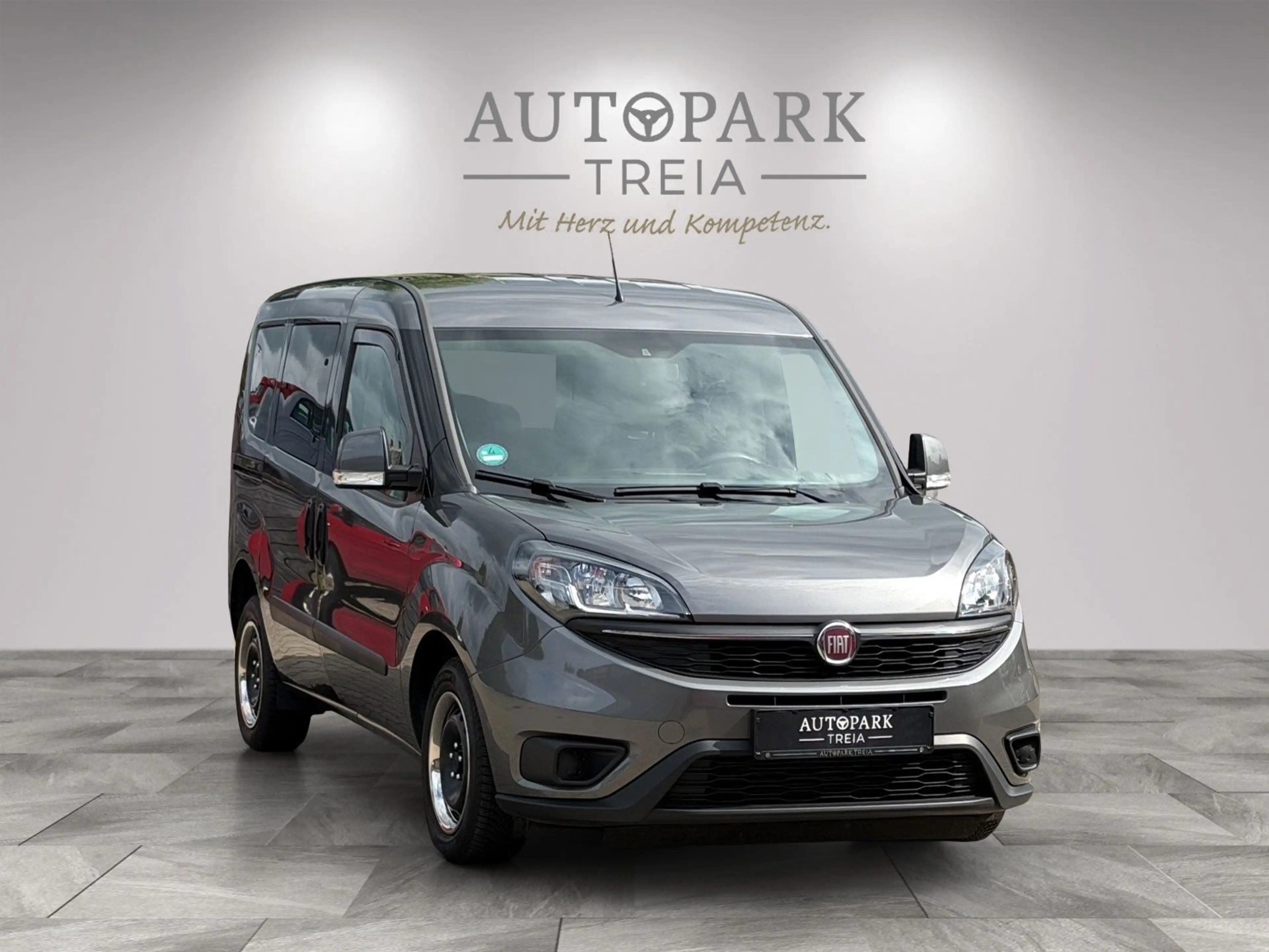 Fiat Doblo Doblò 1.6 JTDM SX Kombi NAVI|TEMPOM.|AHK — photo 4