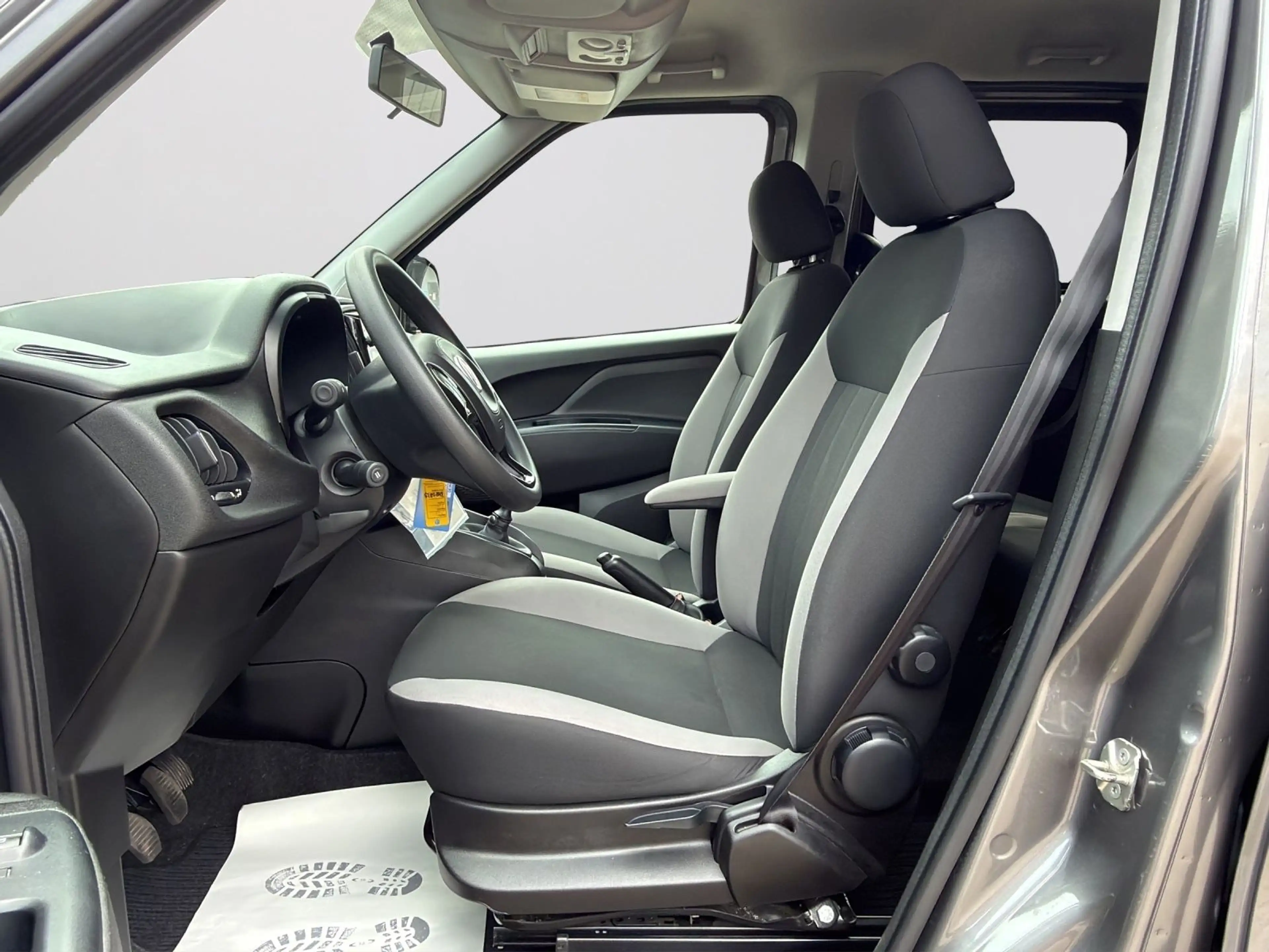 Fiat Doblo Doblò 1.6 JTDM SX Kombi NAVI|TEMPOM.|AHK — photo 7
