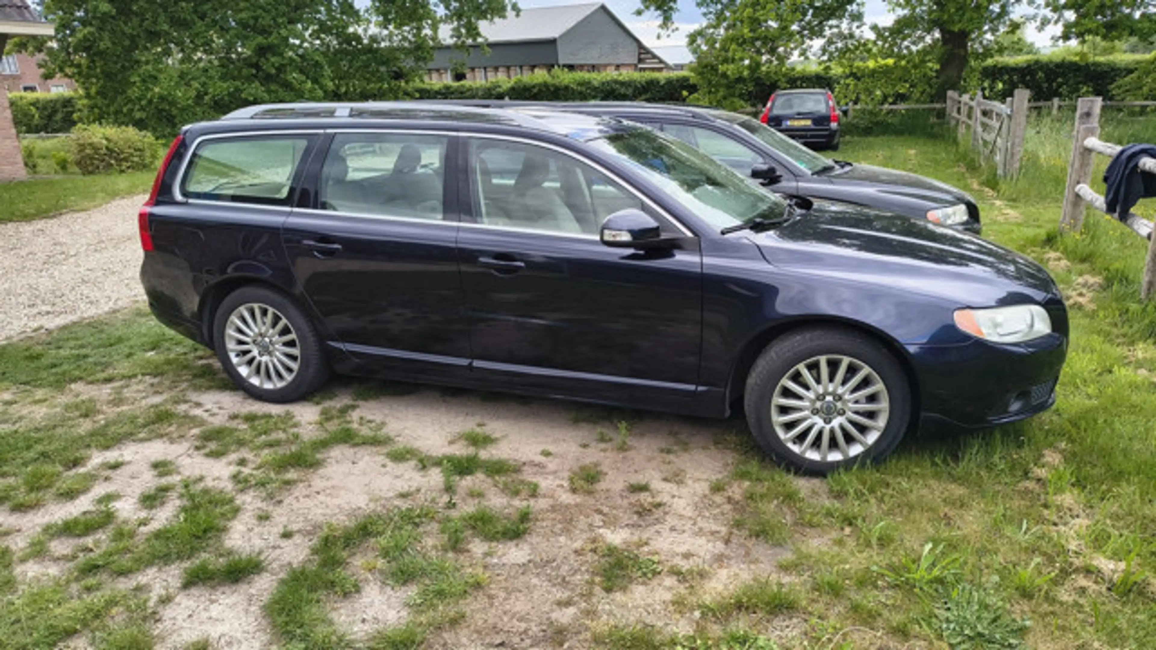 Volvo V70 2.5T Summum 6-speed LPG G3 Donkerblauw Metallic, B — photo 3