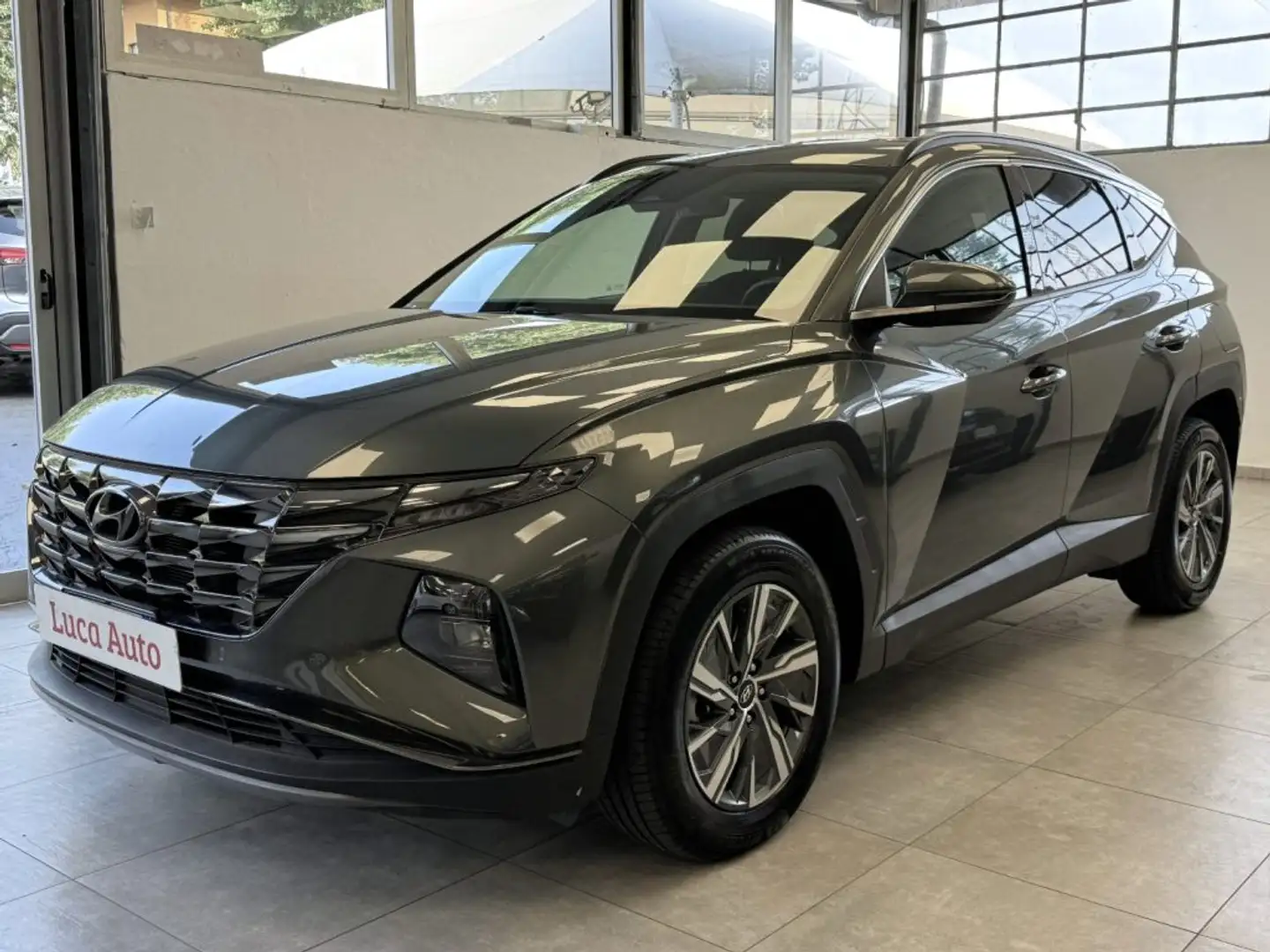 Hyundai TUCSON 1.6 HEV aut. XLine *UNICO PROP.*KM ORIGINALI* Gris - 1