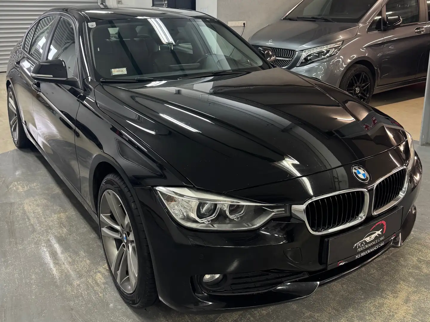 BMW 320 320d/Leder/Navi/ Negro - 1