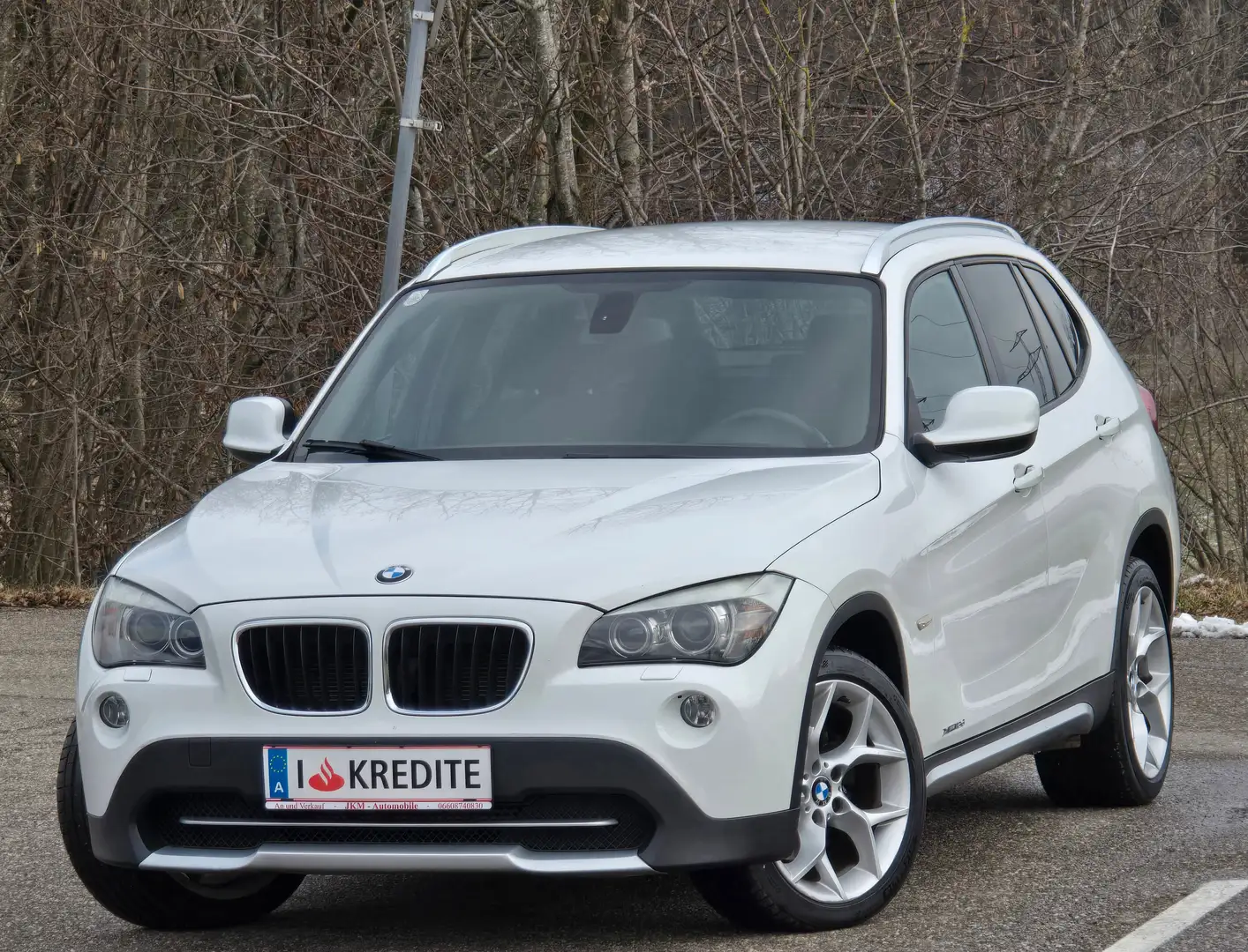 BMW X1 18 d xDrive Top* Kredit* Sitzheizung* Pickerl Neu* Weiß - 1