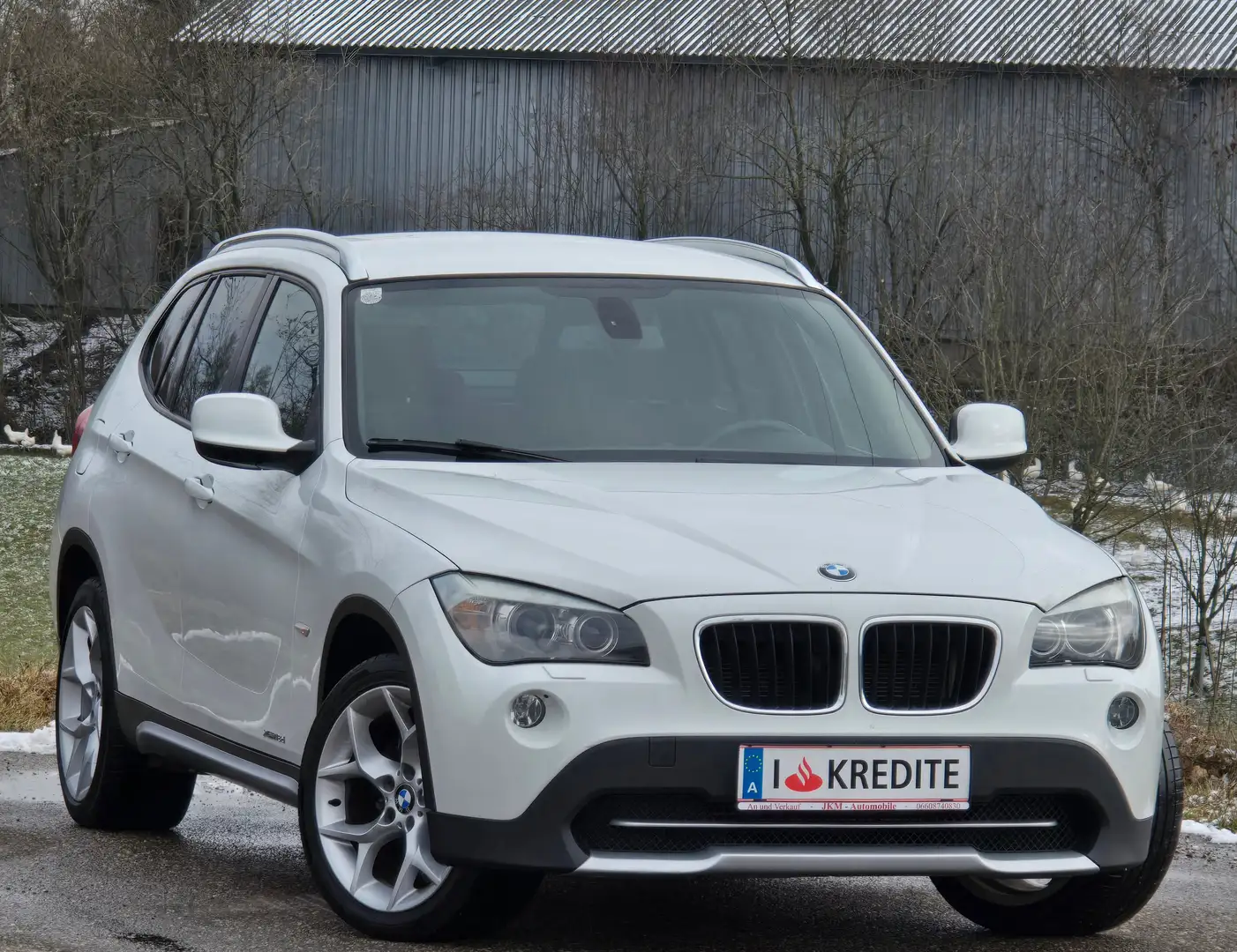 BMW X1 18 d xDrive Top* Kredit* Sitzheizung* Pickerl Neu* Weiß - 2