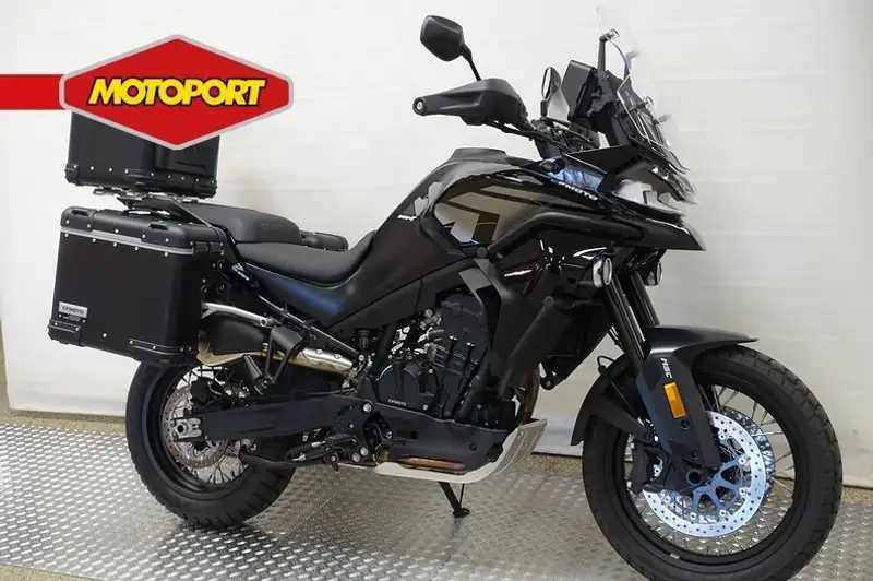 CFMOTO 800 MT - foto 4