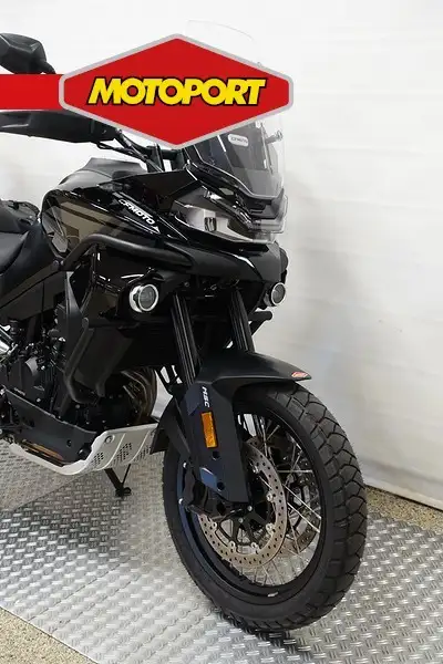 CFMOTO 800 MT - foto 2