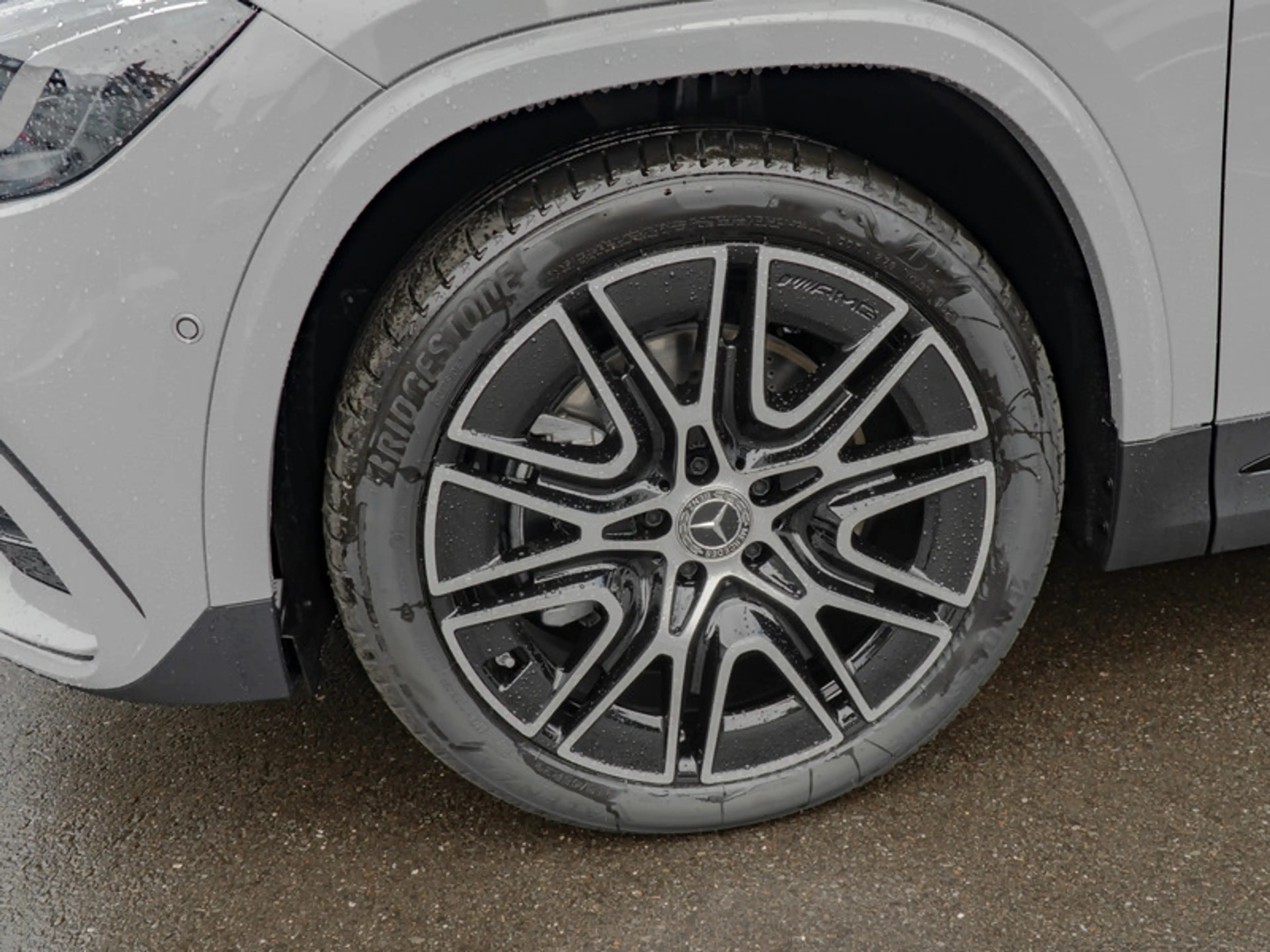 Mercedes-Benz GLA 250 4M AMG-Sport/MLB/Pano/AHK/Night/Sound — photo 3