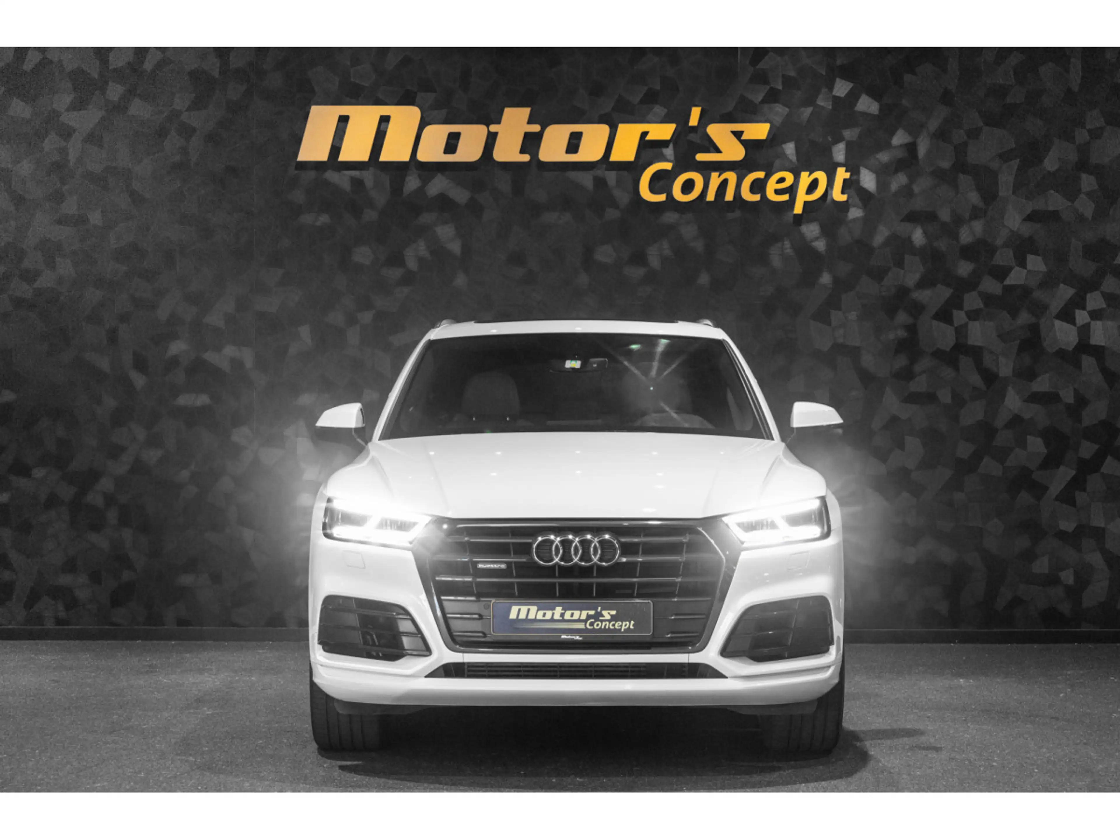 Audi Q5 S-Line Quattro — photo 4