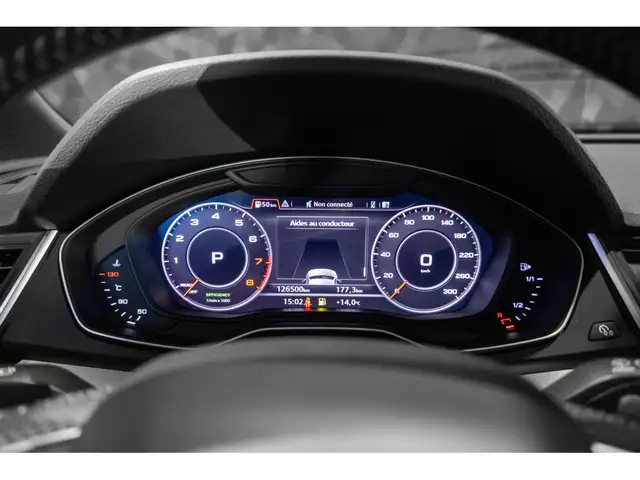 Audi Q5 view 15