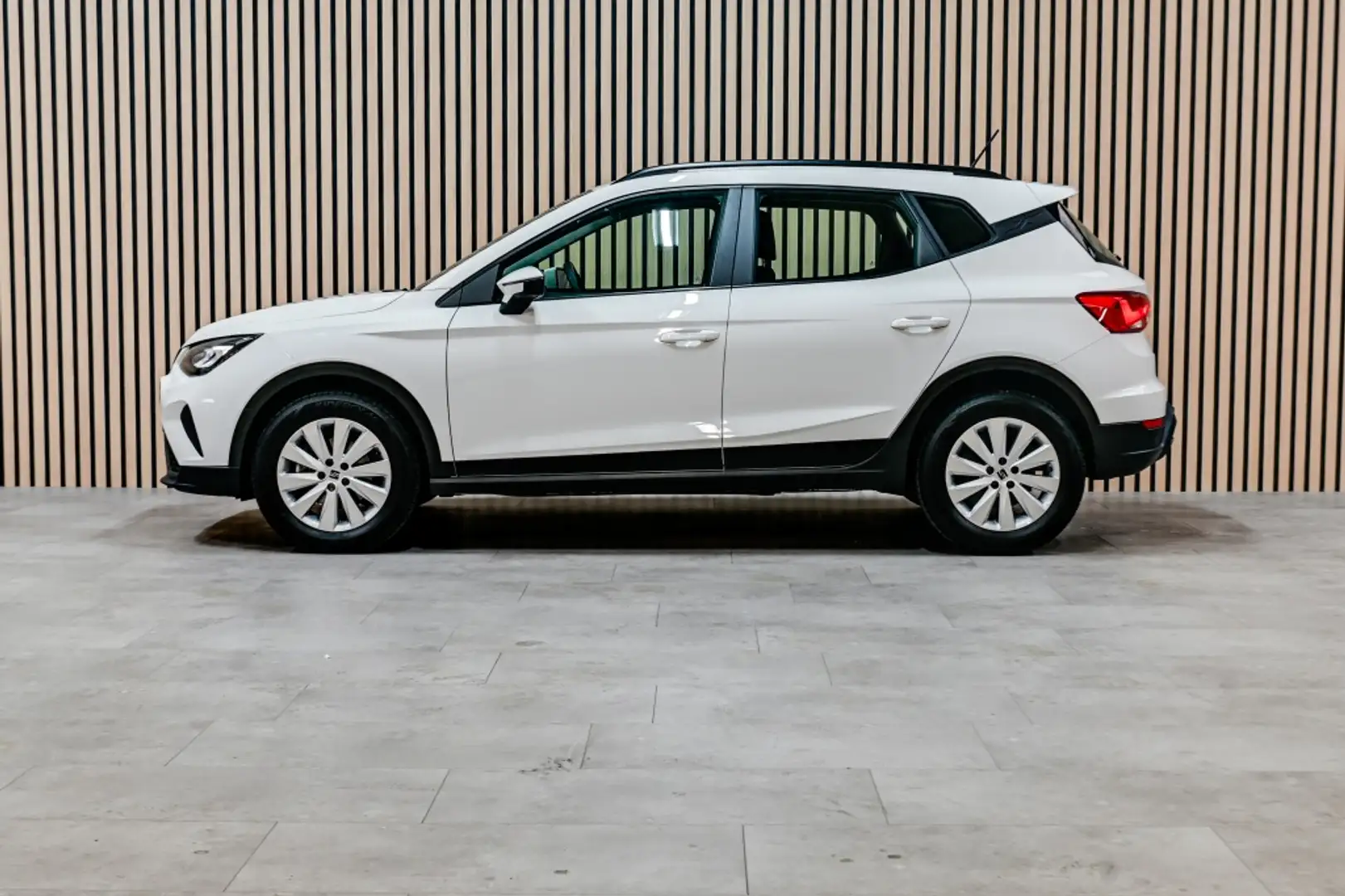SEAT Arona 1.0 TSI Reference Wit - 2