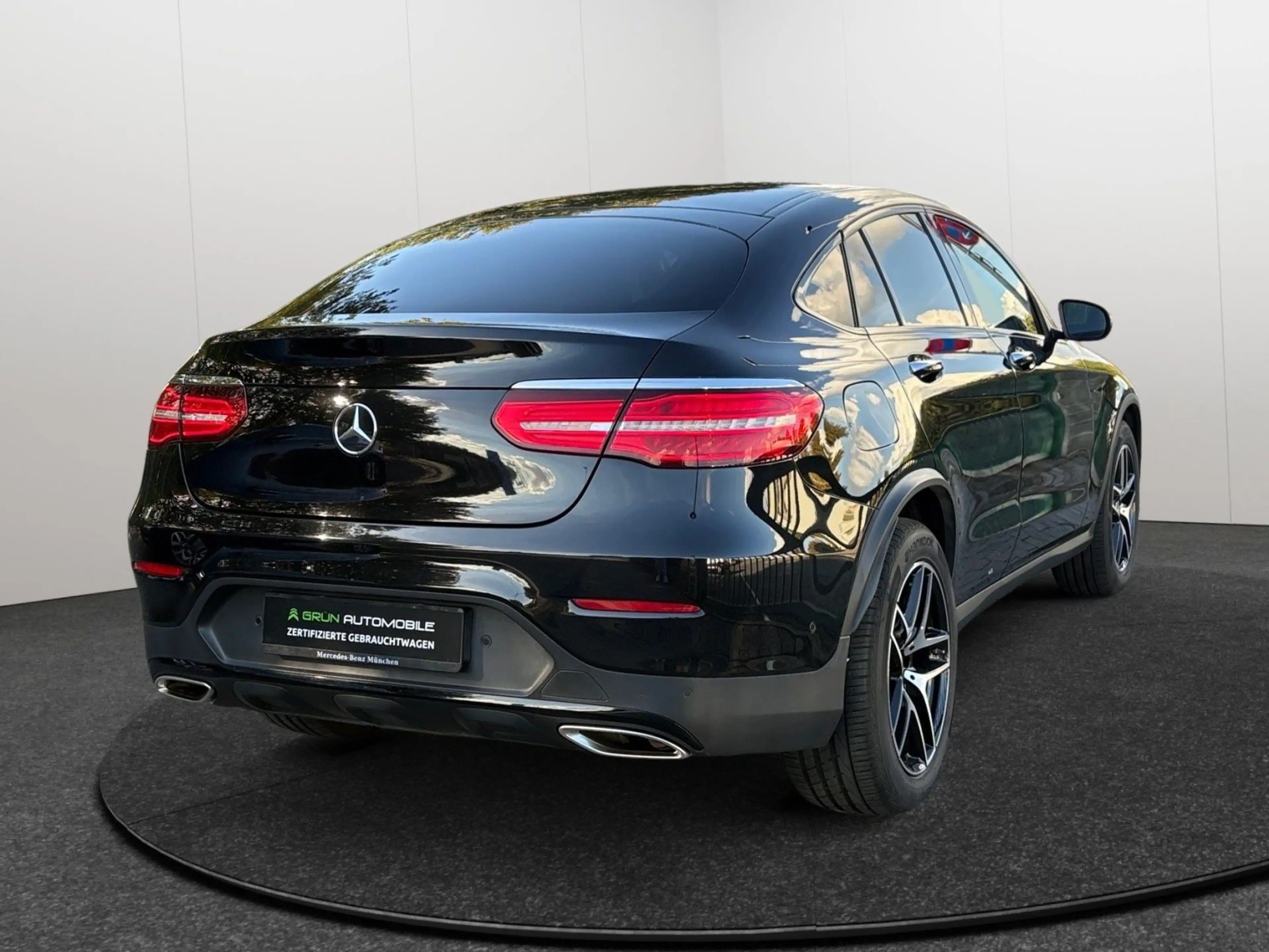 Mercedes-Benz GLC 250 Coupe 4Matic AMG Line/Burmester/Keyless — photo 7