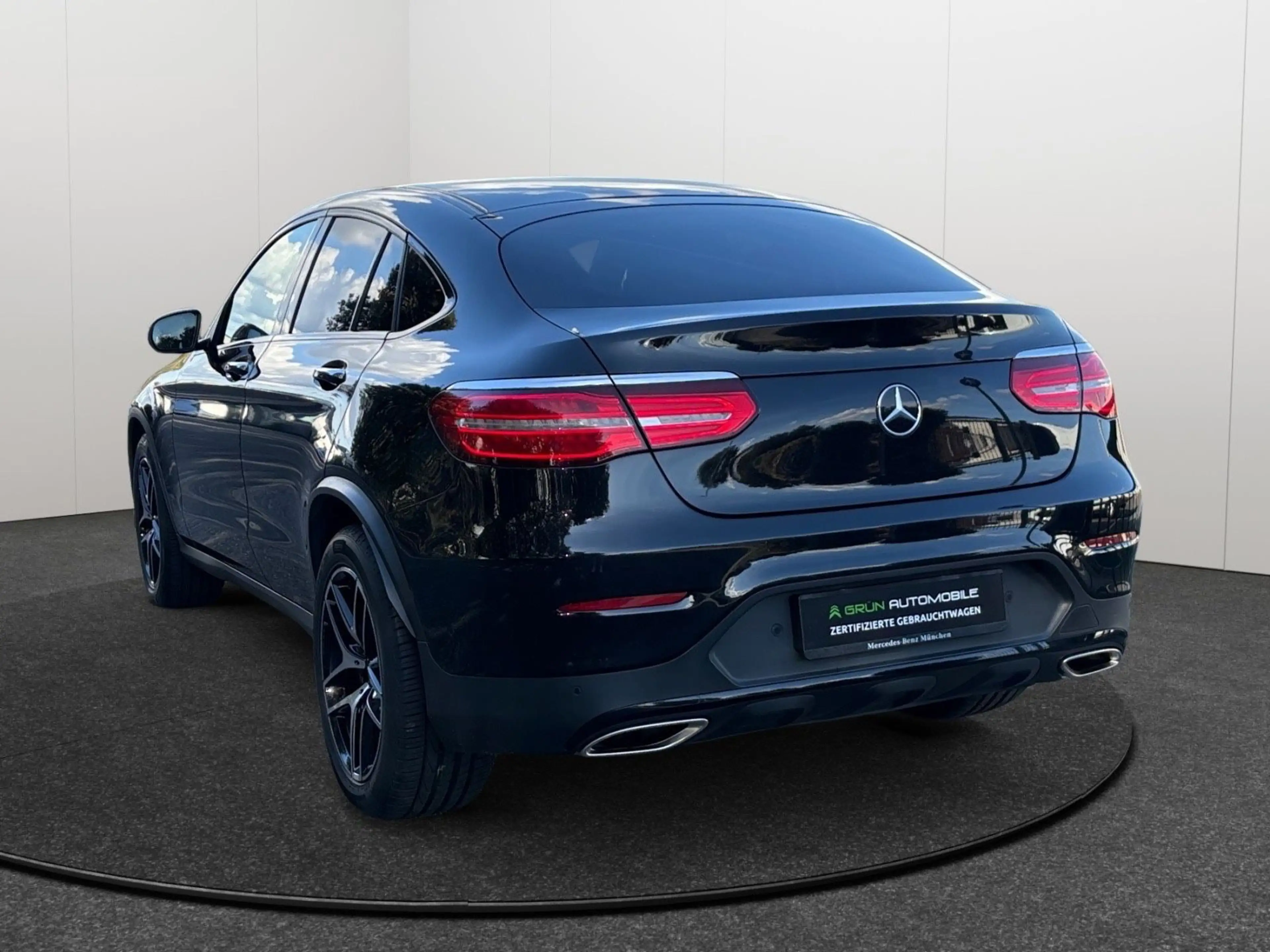 Mercedes-Benz GLC 250 Coupe 4Matic AMG Line/Burmester/Keyless — photo 5