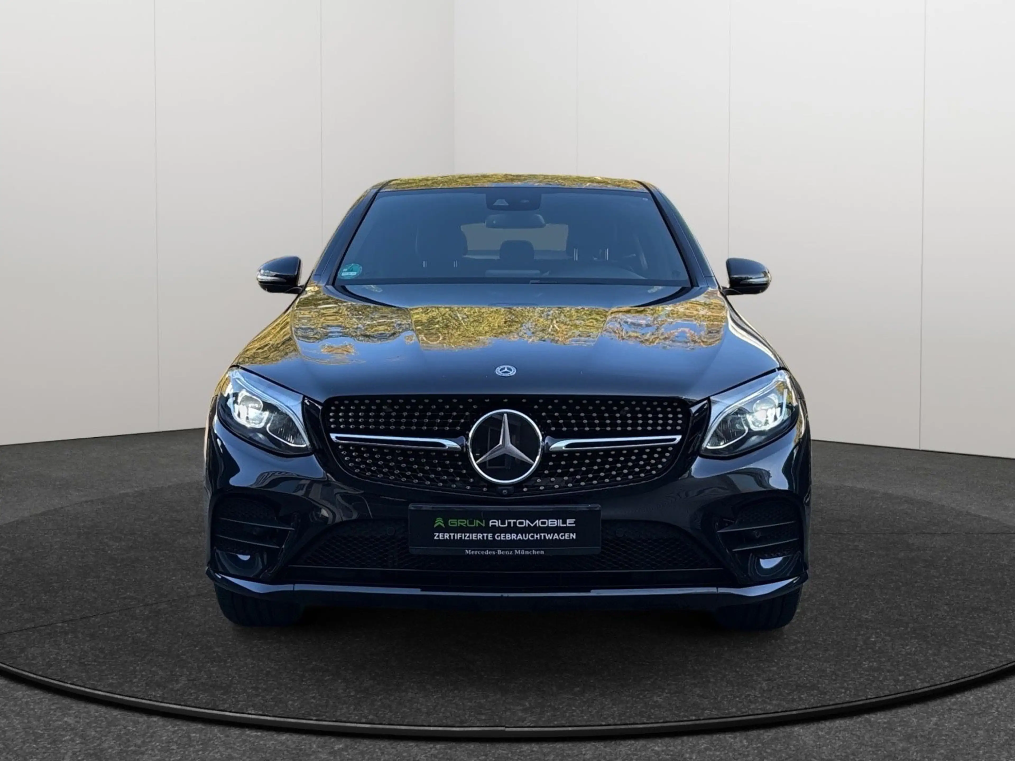 Mercedes-Benz GLC 250 Coupe 4Matic AMG Line/Burmester/Keyless — photo 2