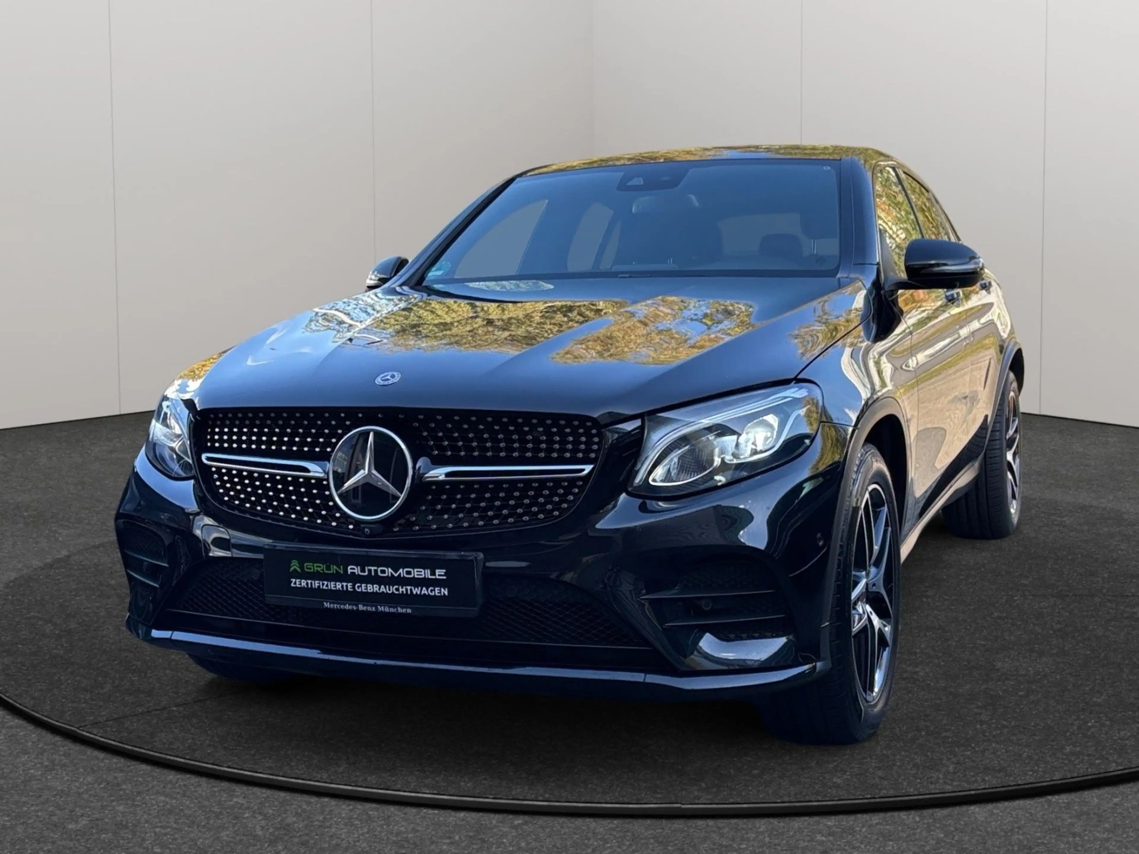 Mercedes-Benz GLC 250 Coupe 4Matic AMG Line/Burmester/Keyless — photo 3
