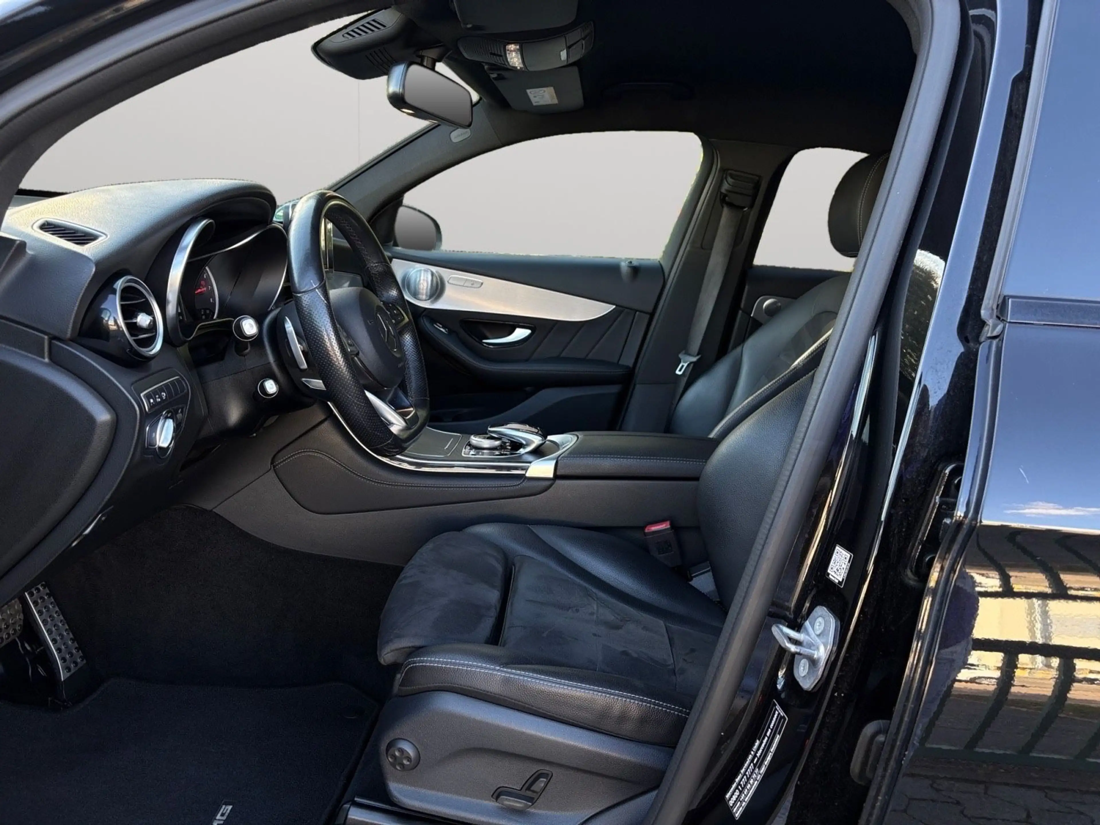 Mercedes-Benz GLC 250 Coupe 4Matic AMG Line/Burmester/Keyless — photo 10