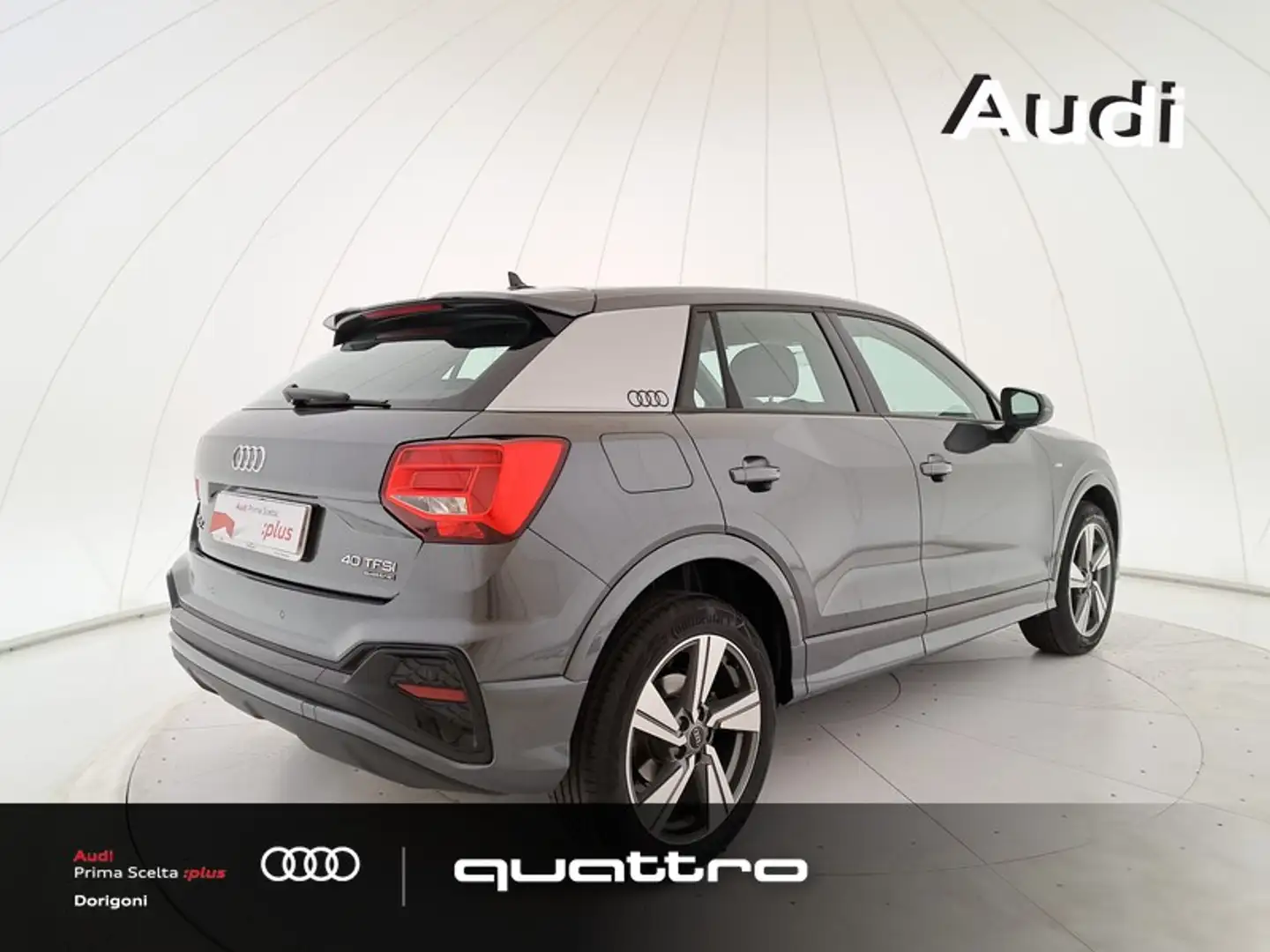 Audi Q2 40 2.0 tfsi s line edition quattro s-tronic Grey - 2