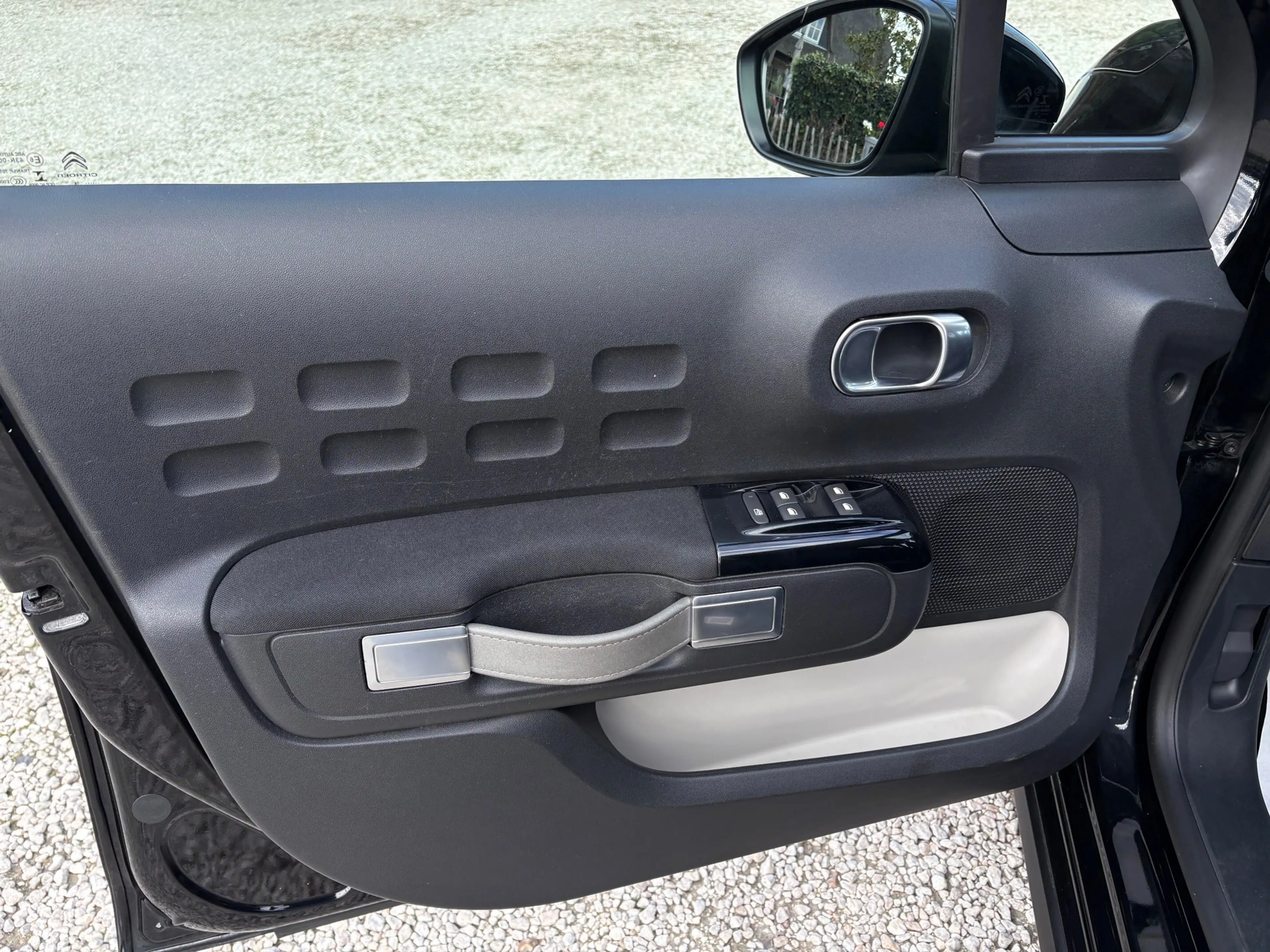 Citroen C3 1.2 Shine Stoelverwarming, Apple Carplay, Keyless — photo 15