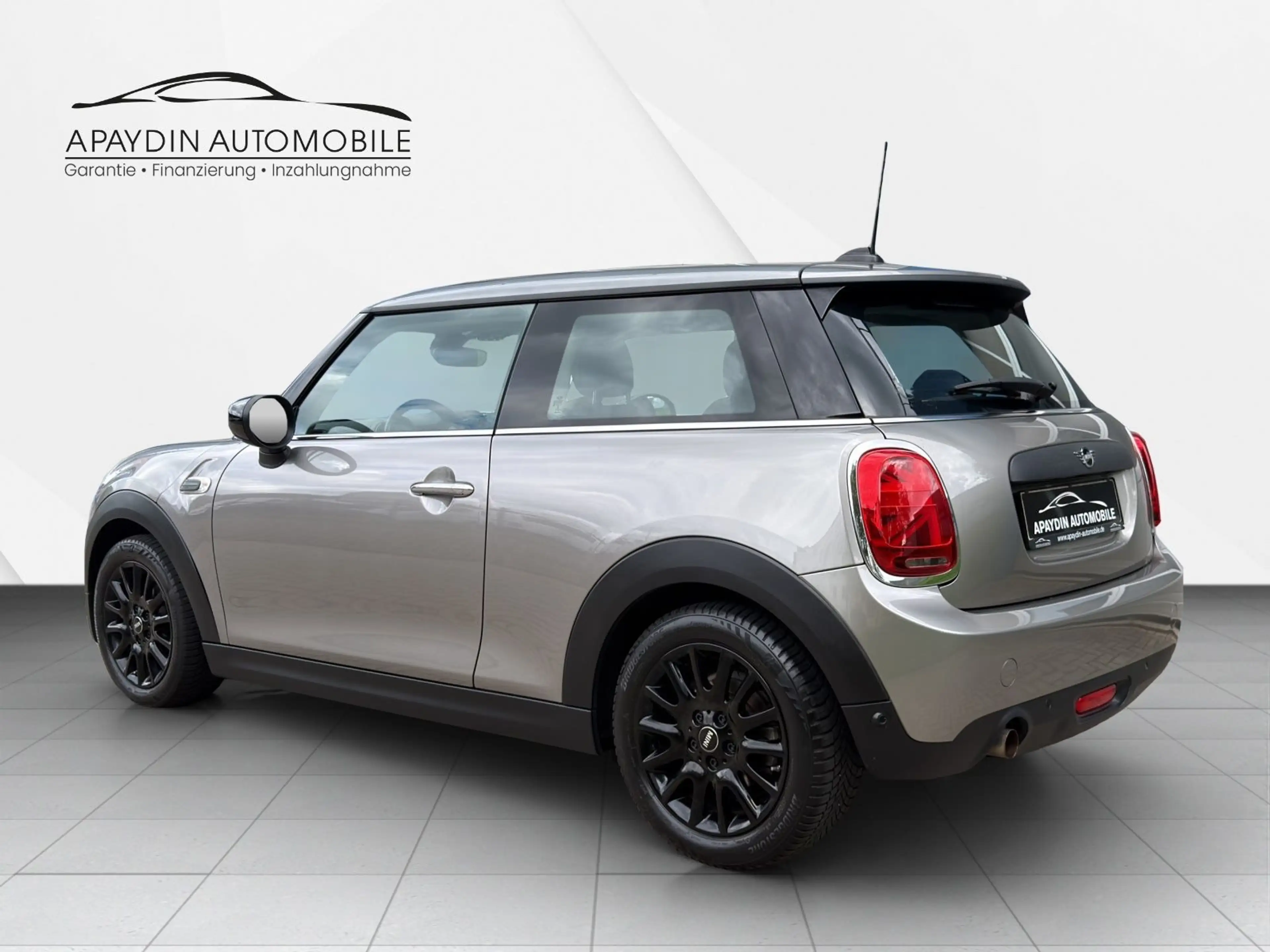 MINI One Mini 3-trg. PANORAMA/LED/NAVI/PDC/SHZ/ACC — photo 3