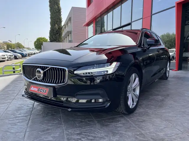 Volvo V90 view 12