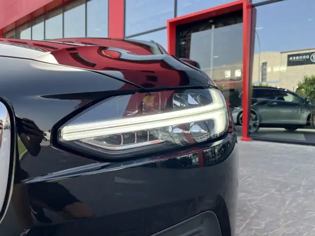 Volvo V90 view 13