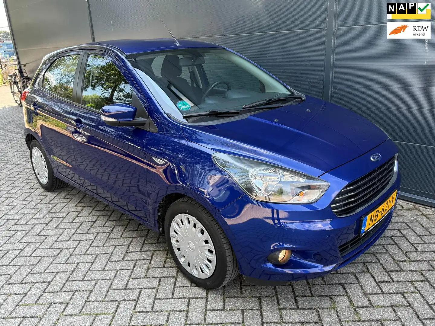 Ford Ka/Ka+ 1.2 Trend Ultimate/5D/Airco/cruise/bluetooth/parke Blauw - 1