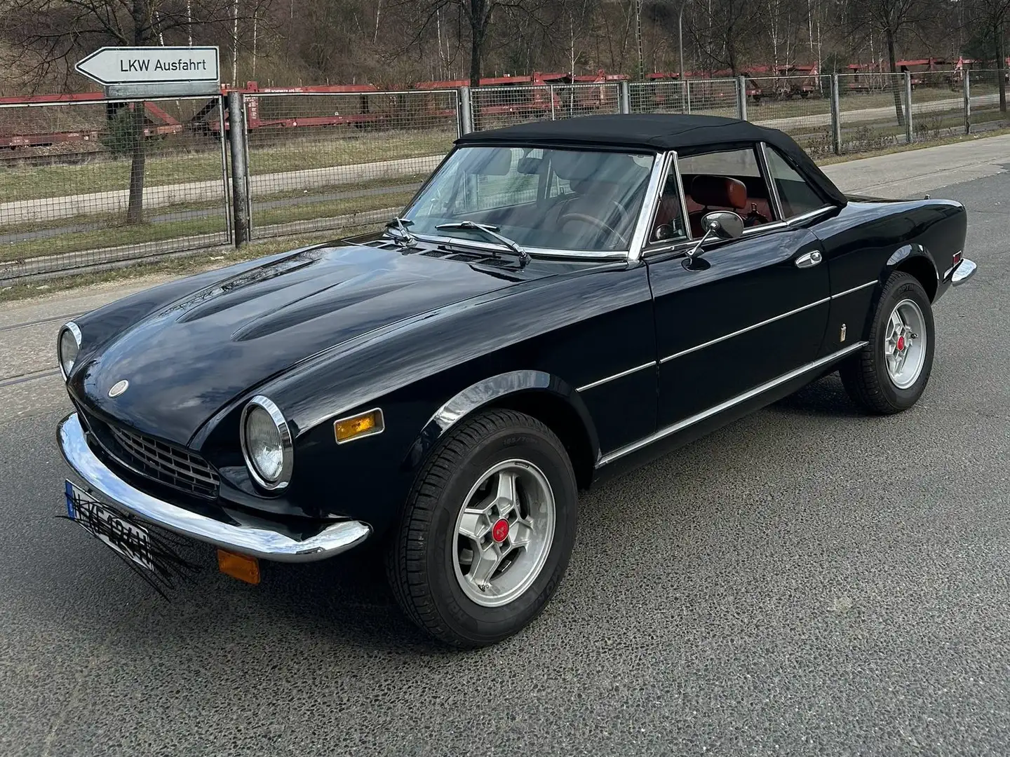 Fiat 124 Spider CS1 Noir - 2