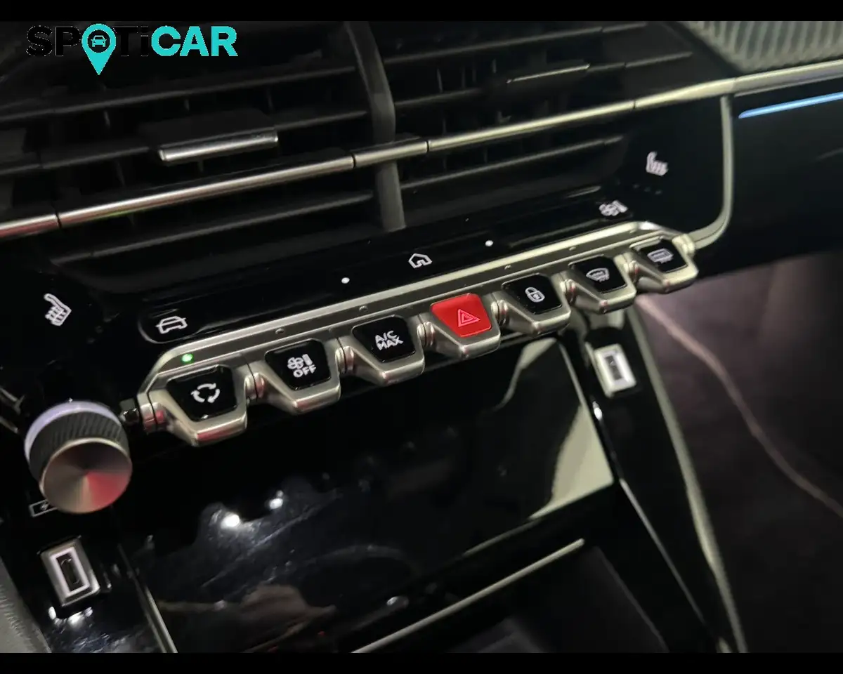 Peugeot 208 1.2 Hybrid 48V GT, миниатюра 10