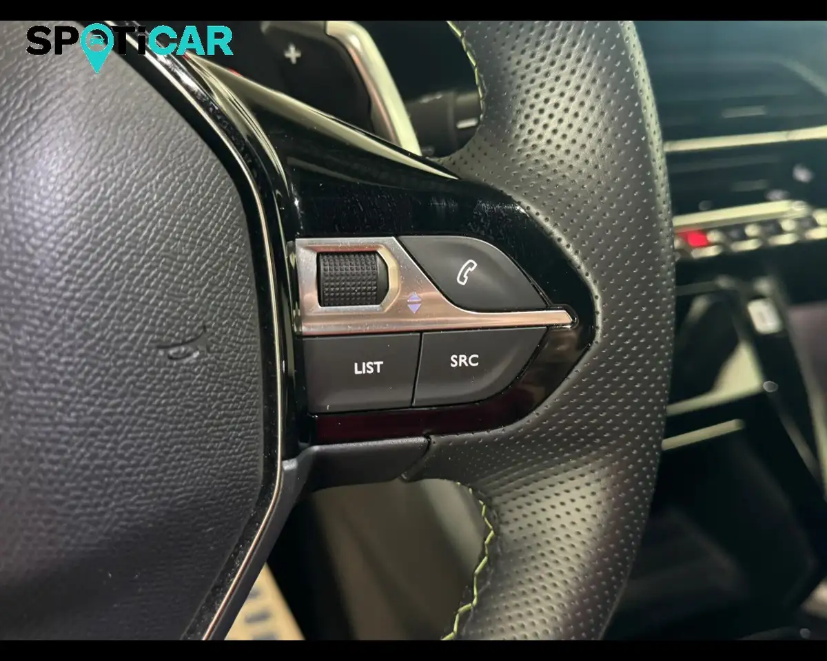 Peugeot 208 1.2 Hybrid 48V GT, миниатюра 18